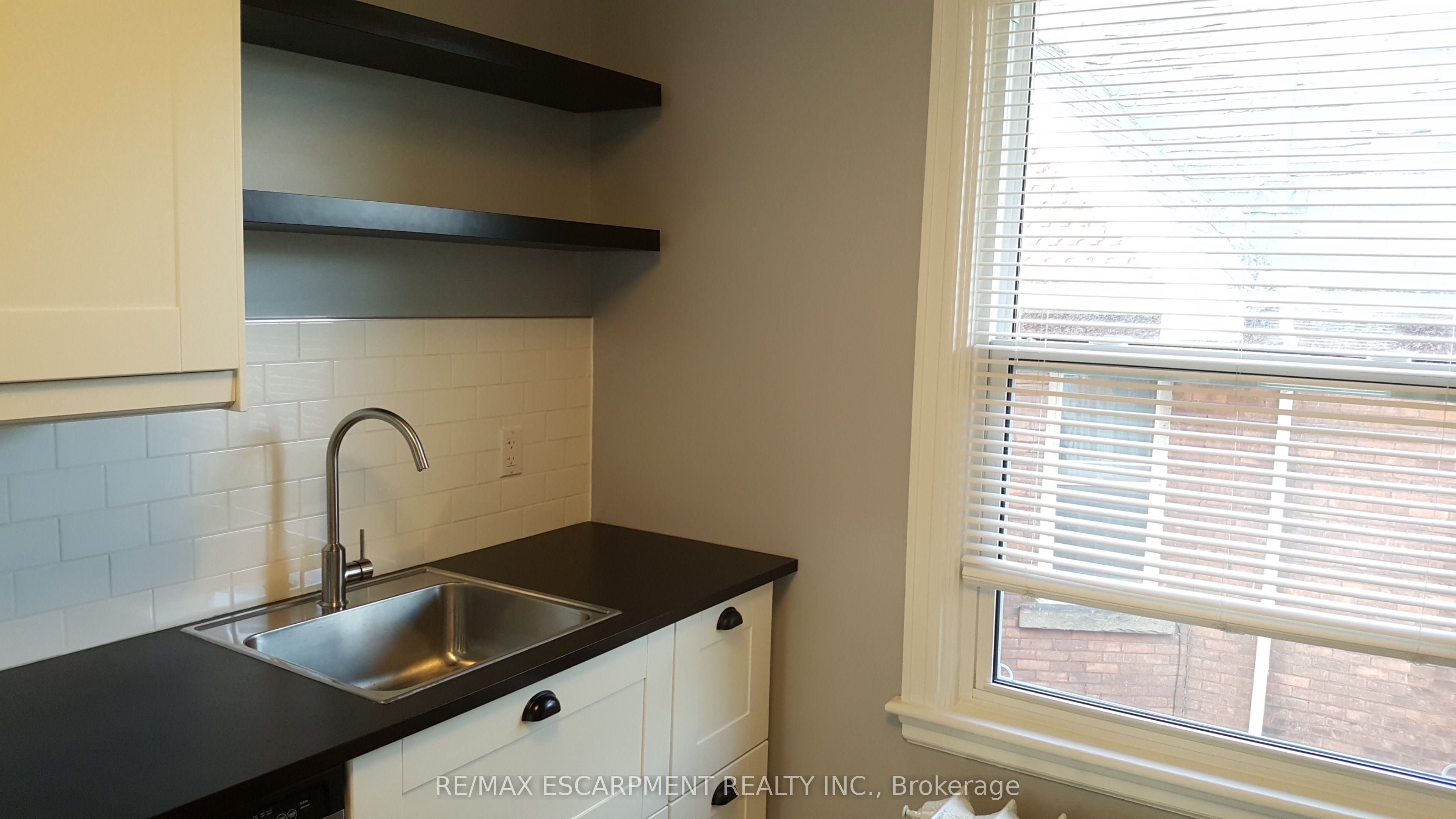 47 Sherman Avenue S 3, Hamilton, ON L8M 2P6 photo 4