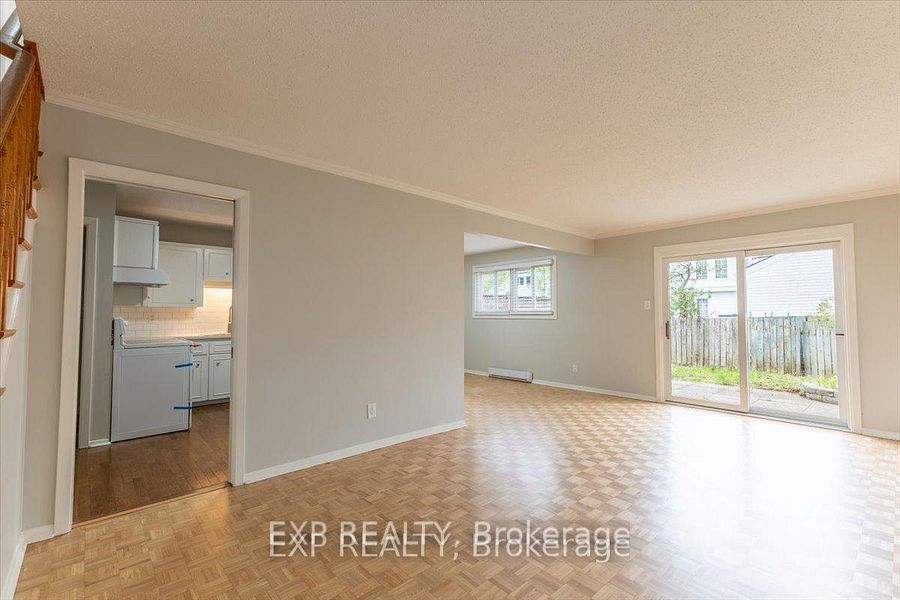 15 JANSEN Road, South of Baseline to Knoxdale, ON K2H 5W6 photo 5