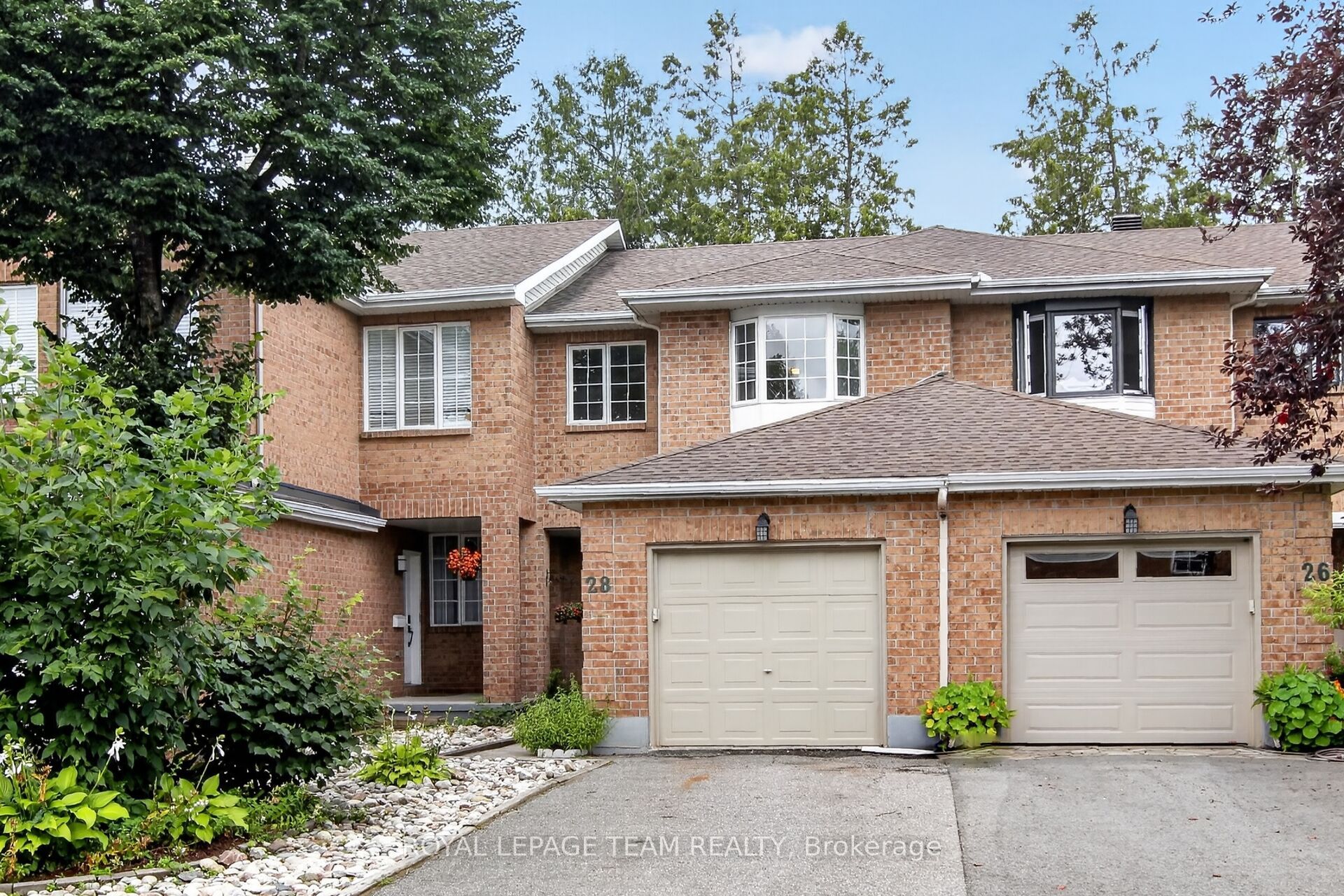 28 Cohen Avenue, Kanata, ON K2L 4E9