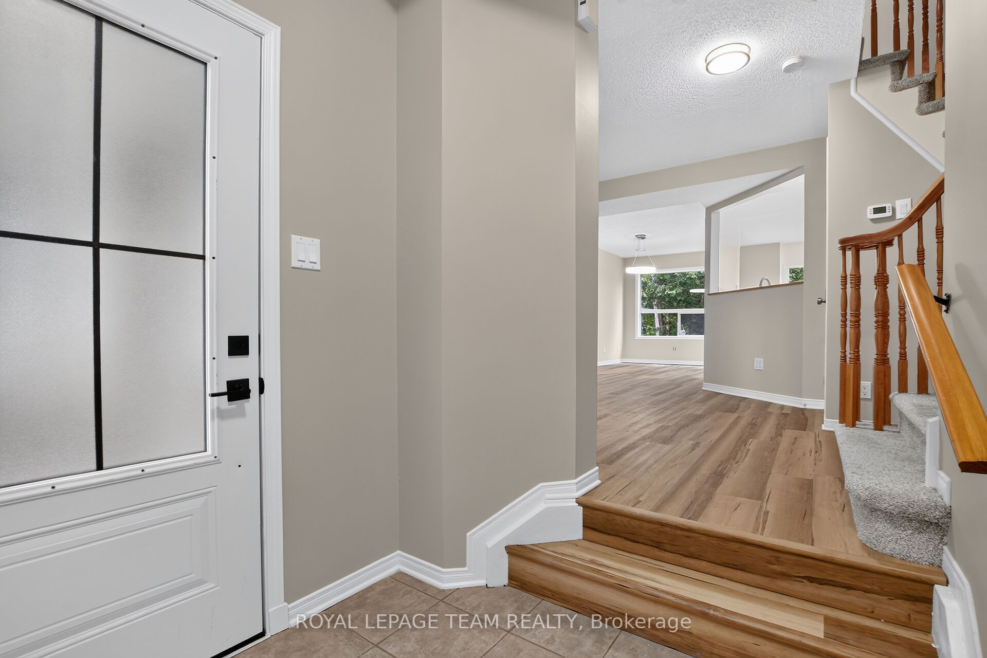 28 Cohen Avenue, Kanata, ON K2L 4E9 photo 4
