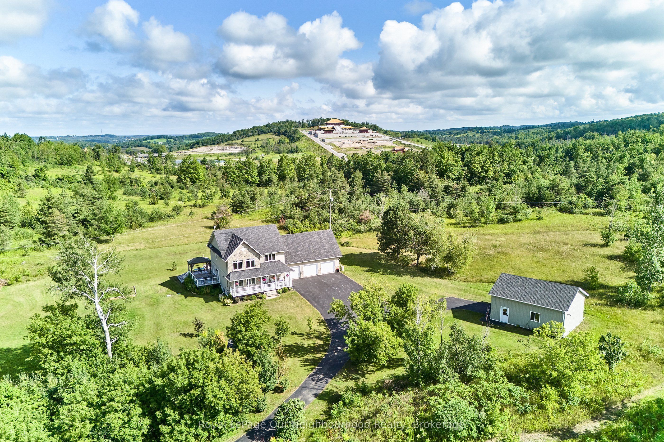 2317 Hillview Drive, Cavan Monaghan, ON L0A 1A0 photo 4