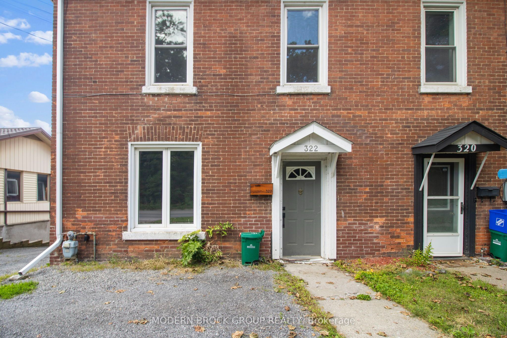 322 King Street W, Brockville, ON K6V 3S3 photo 2