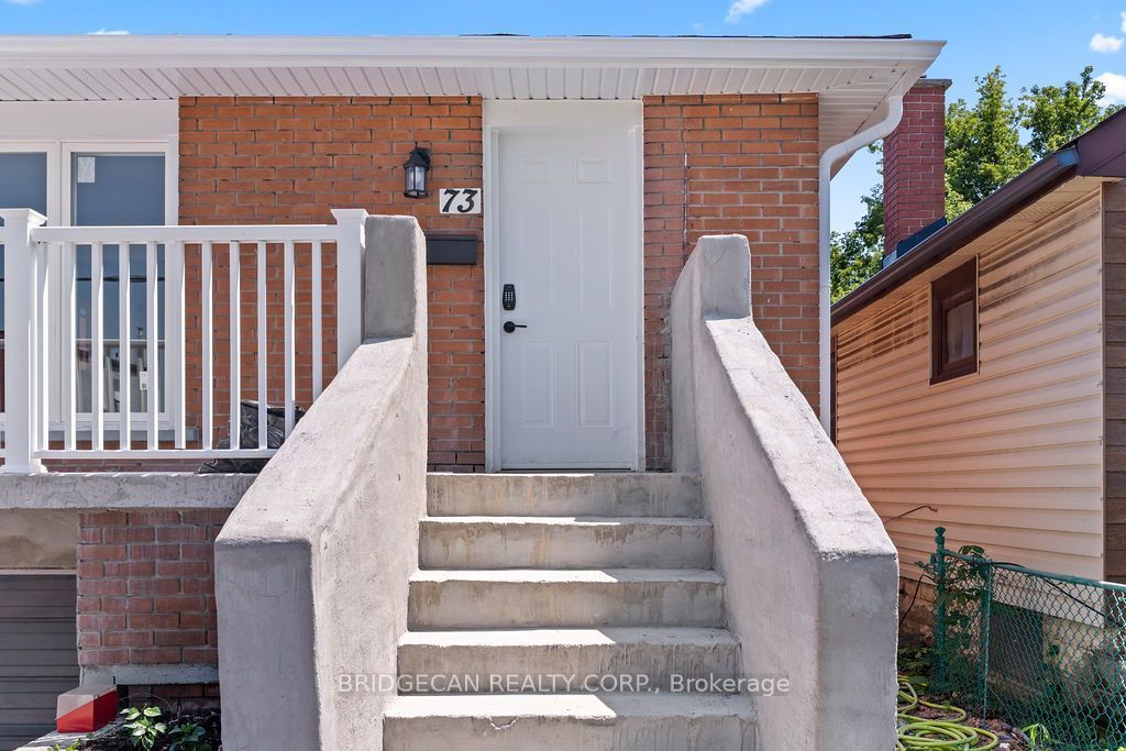 73 Adair Avenue S, Hamilton, ON L8K 3S4 photo 2