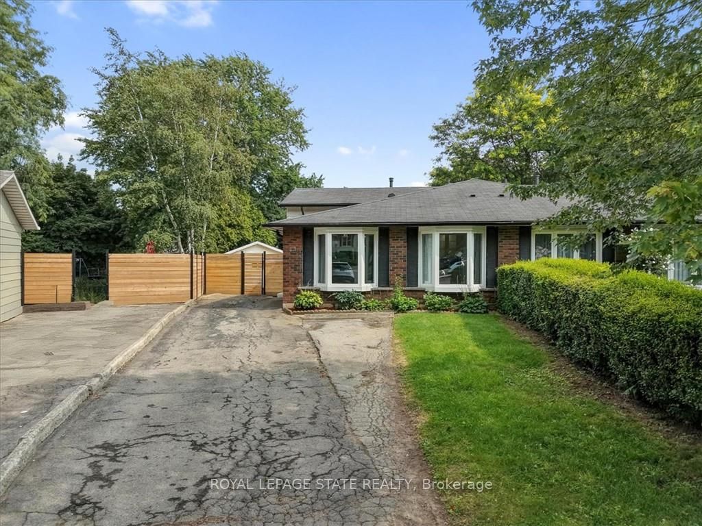 27 Gretna Court, Hamilton, ON L9C 4V1 photo 2