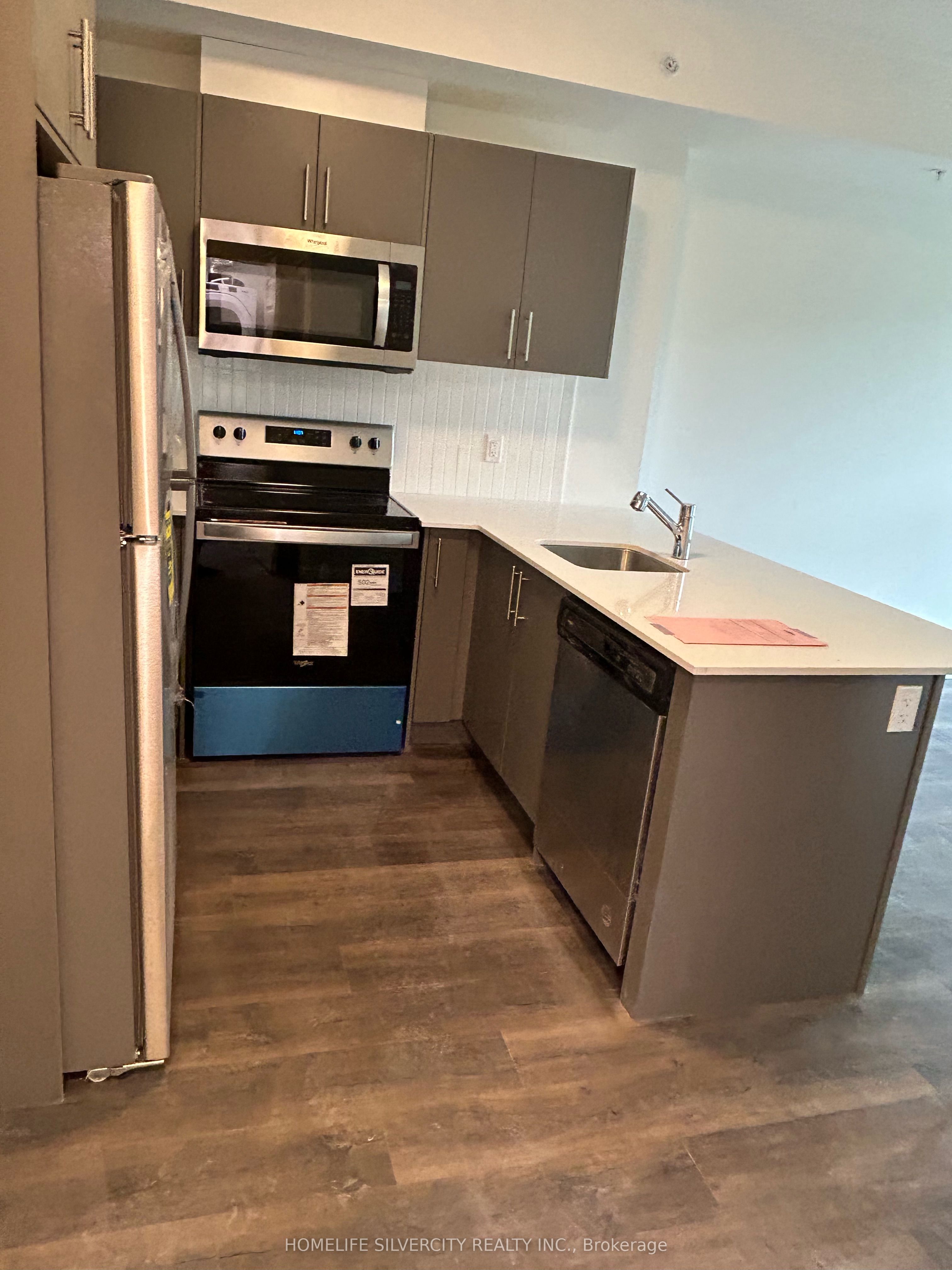 103 Roger Street 208, Waterloo, ON N2J 0G2 photo 2