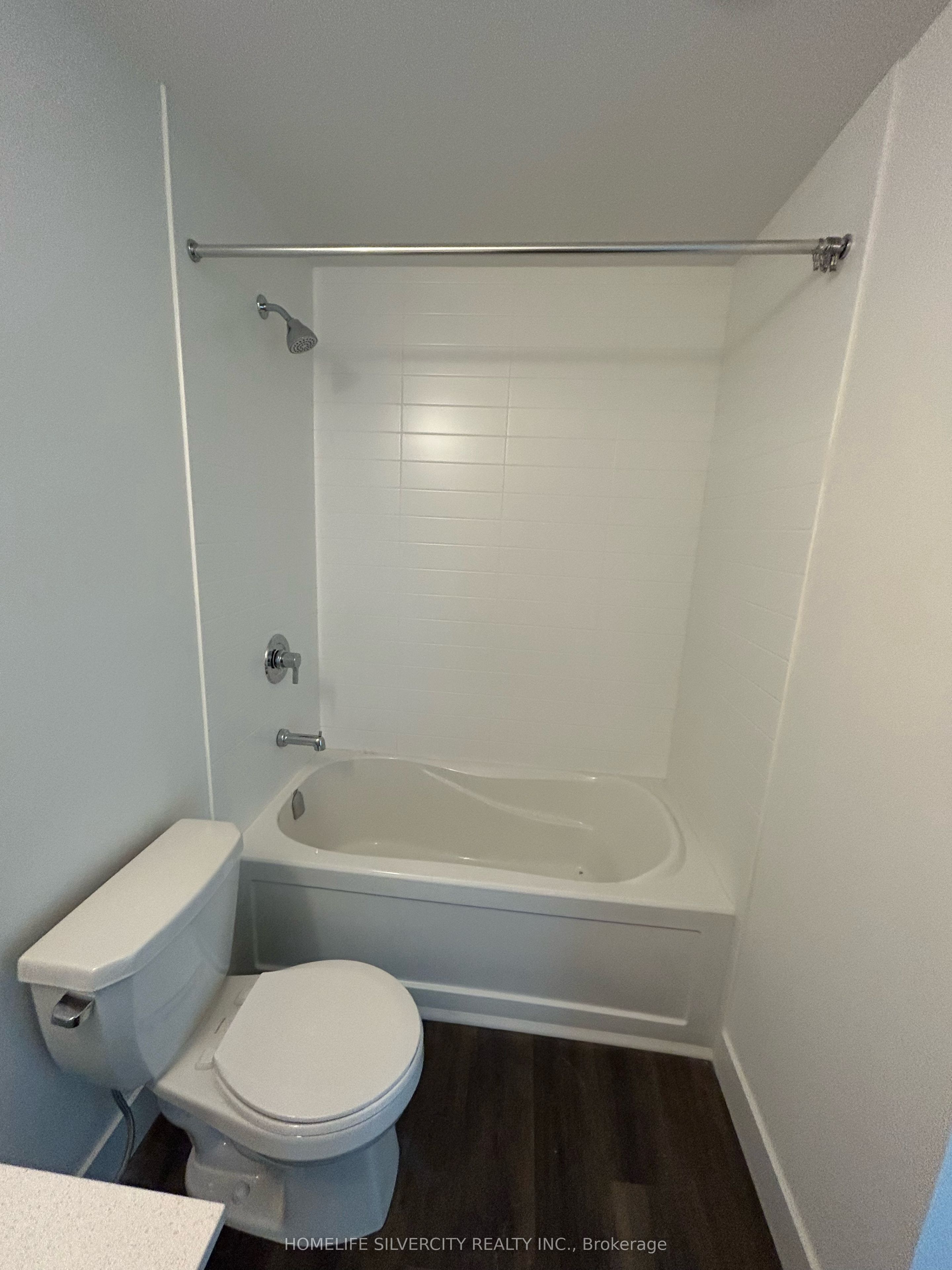 103 Roger Street 208, Waterloo, ON N2J 0G2 photo 5