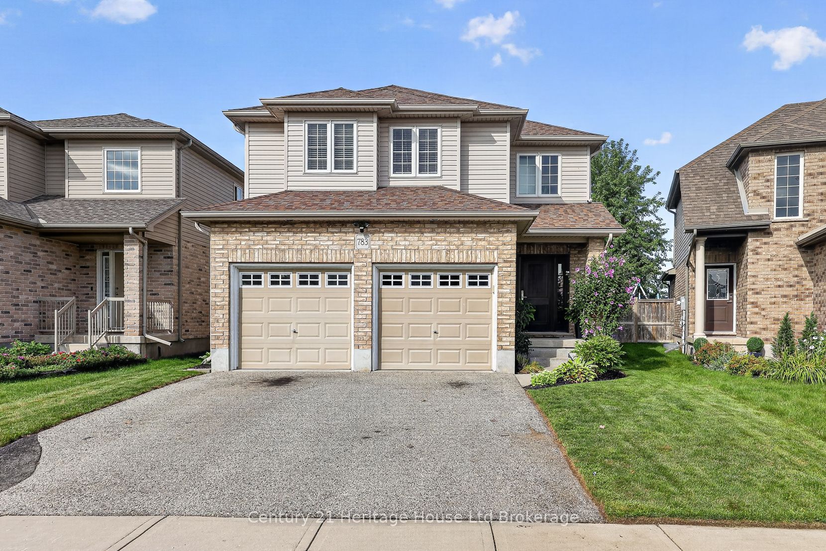 783 Frontenac Crescent, Woodstock, ON N4V 0B1 photo 3