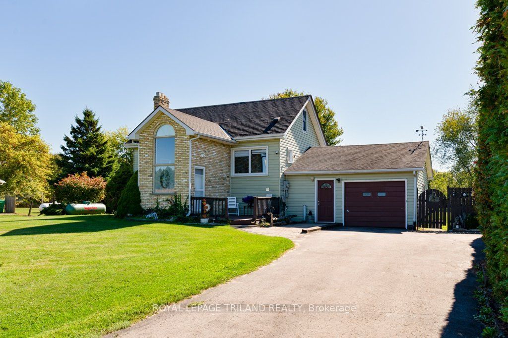 6545 Jubilee Drive, Southwest Middlesex, ON N0L 1T0 photo 2
