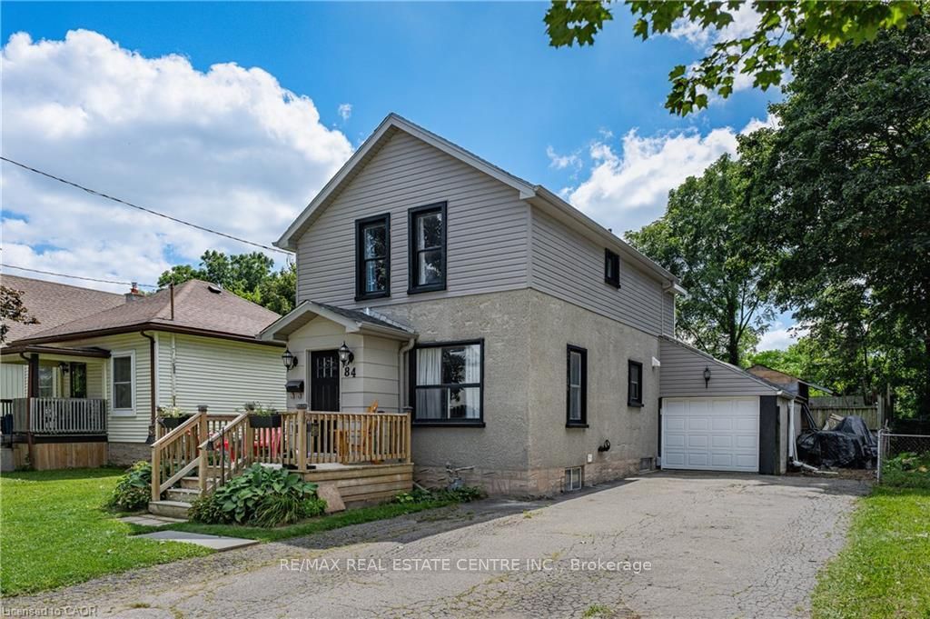 84 Norfolk Avenue, Cambridge, ON N1R 3T9 photo 3
