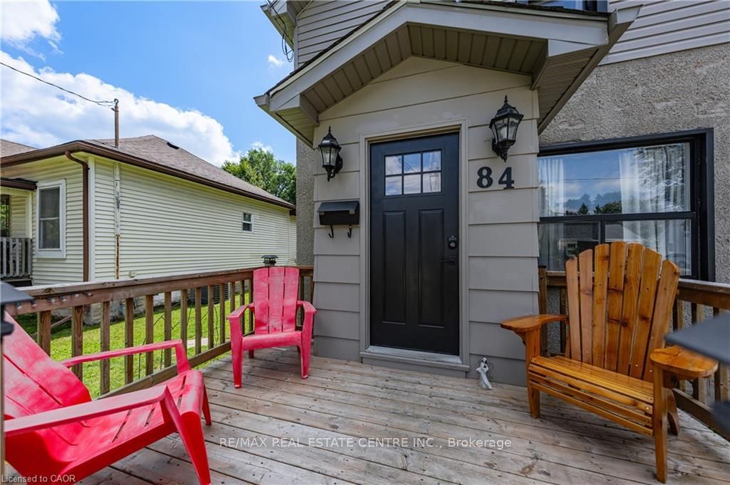 84 Norfolk Avenue, Cambridge, ON N1R 3T9 photo 5