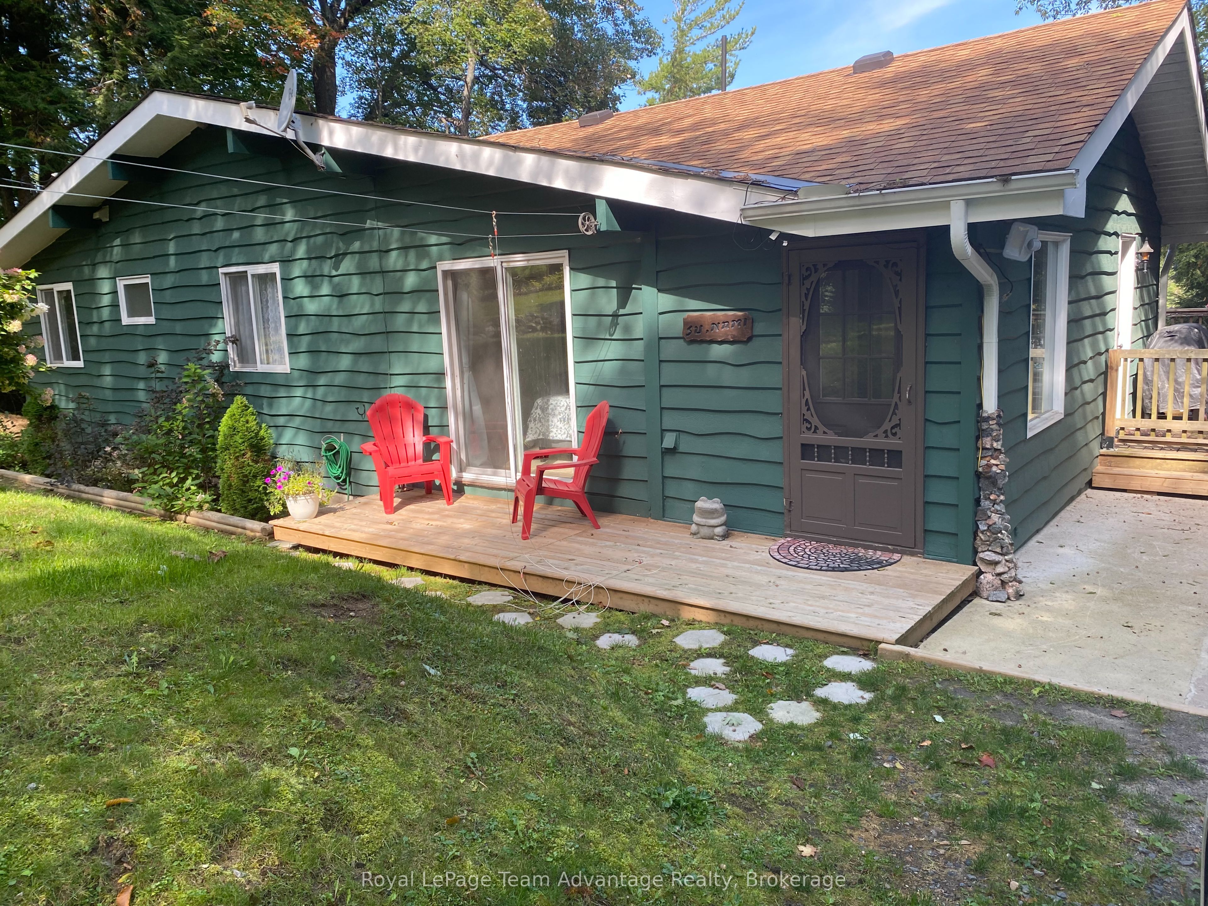 8 Firefly Way, Seguin, ON P2A 2W8 photo 2