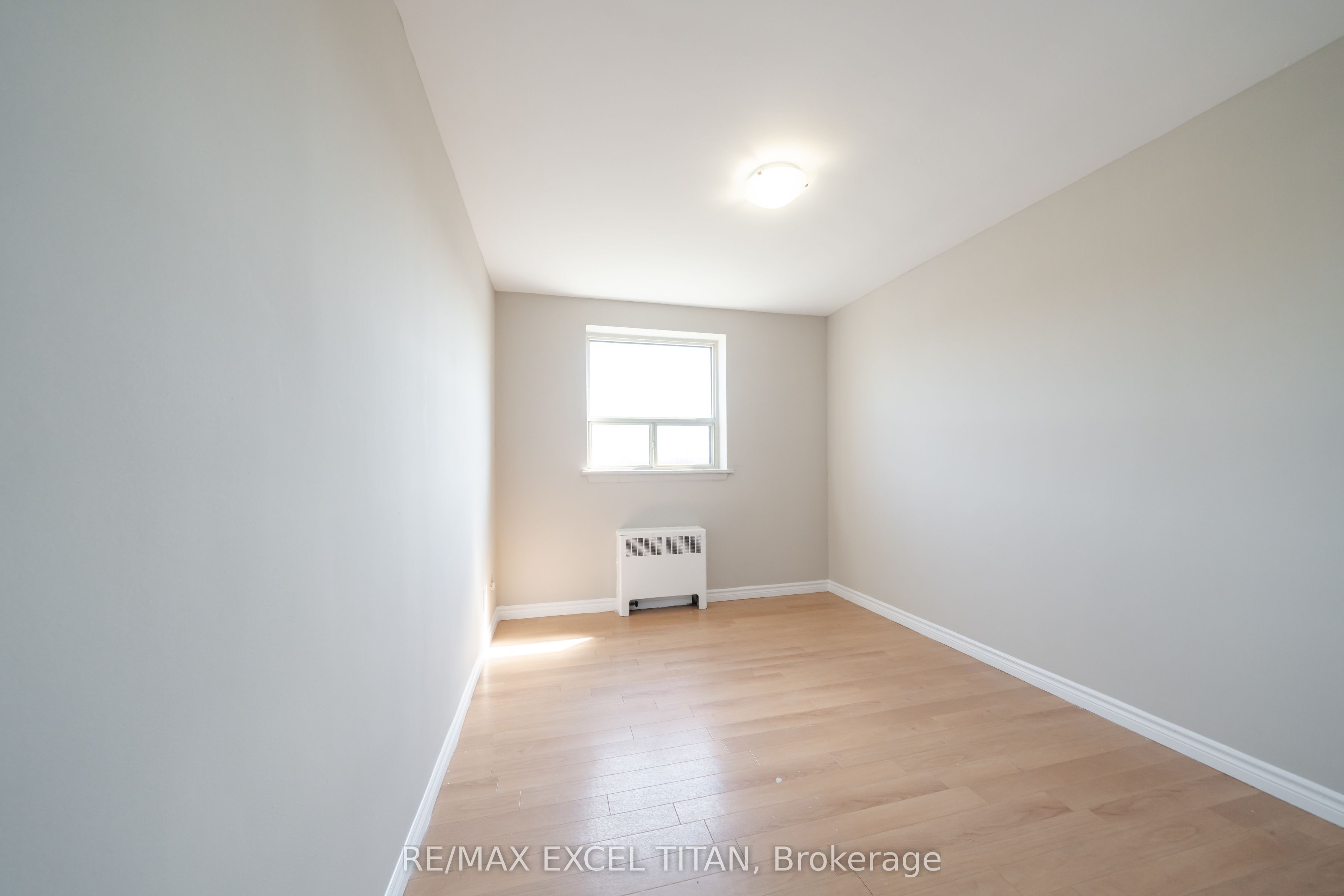 468 Ottawa Street 333C, Hamilton, ON L8H 4A6 photo 4