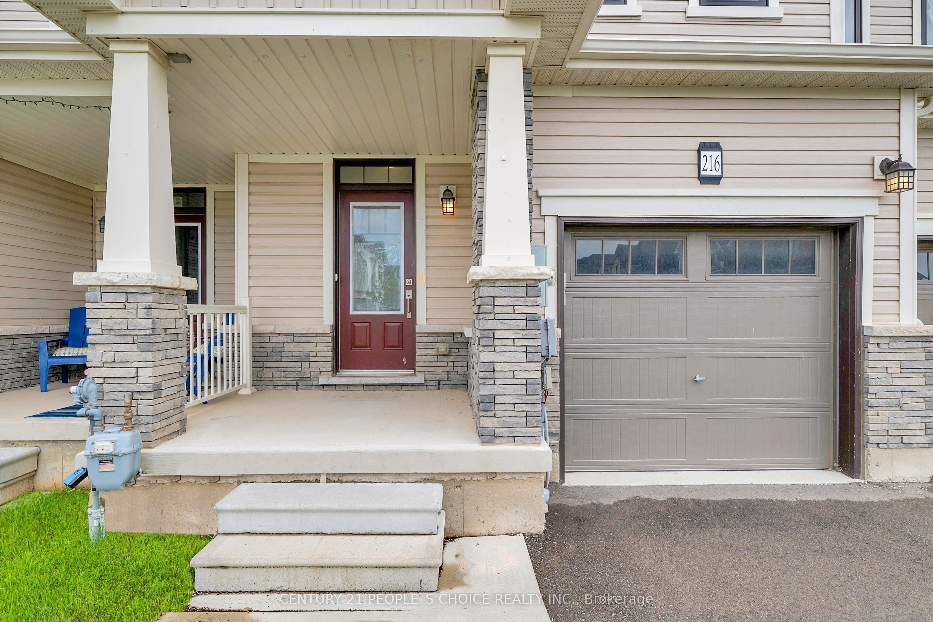 216 Explorer Way, Thorold, ON L2V 0K2 photo 3