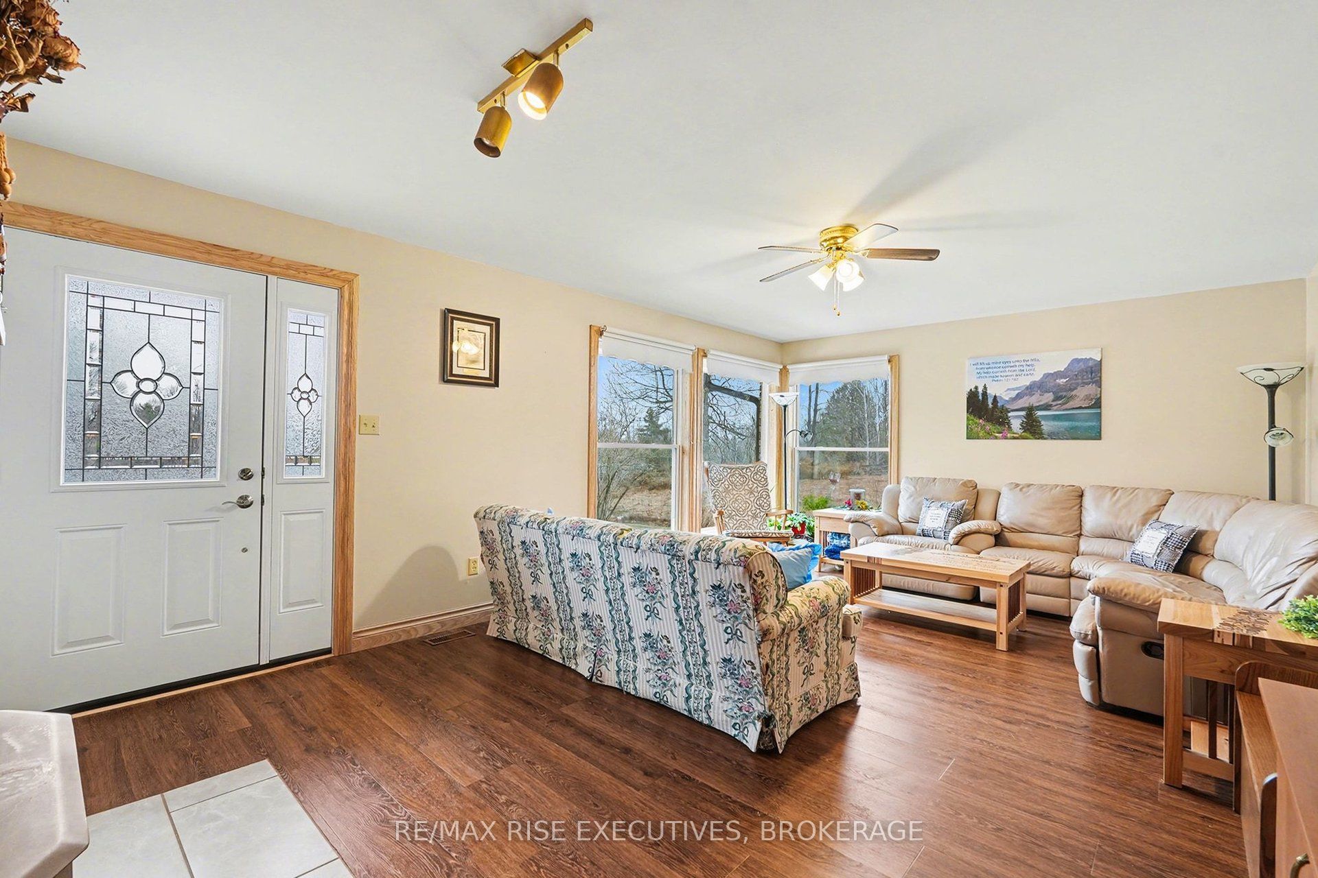 715 Hanna Road, Tay Valley, ON K0H 2B0 photo 4