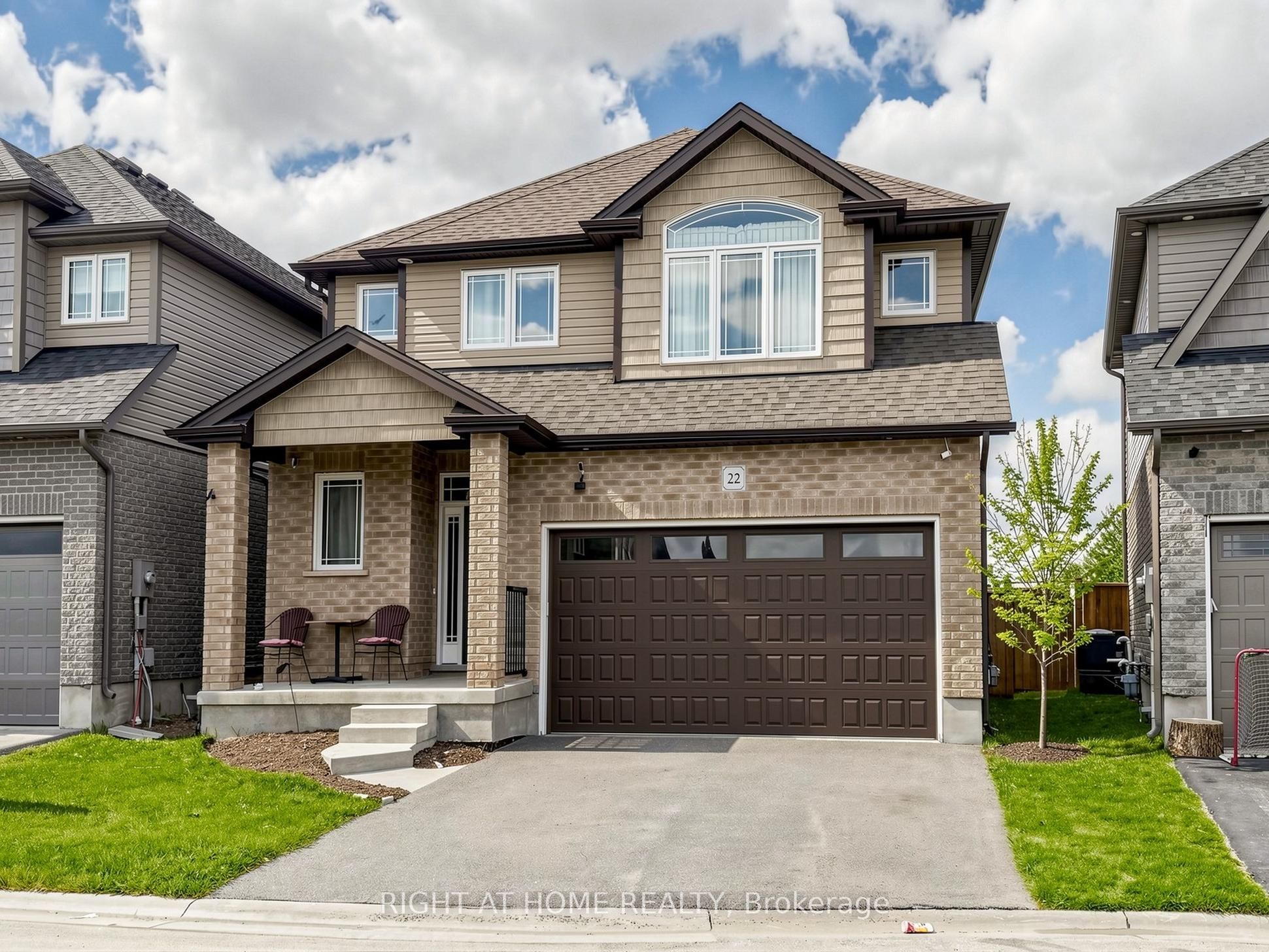 22 Sparrow Crescent, East Luther Grand Valley, ON L9W 0R7