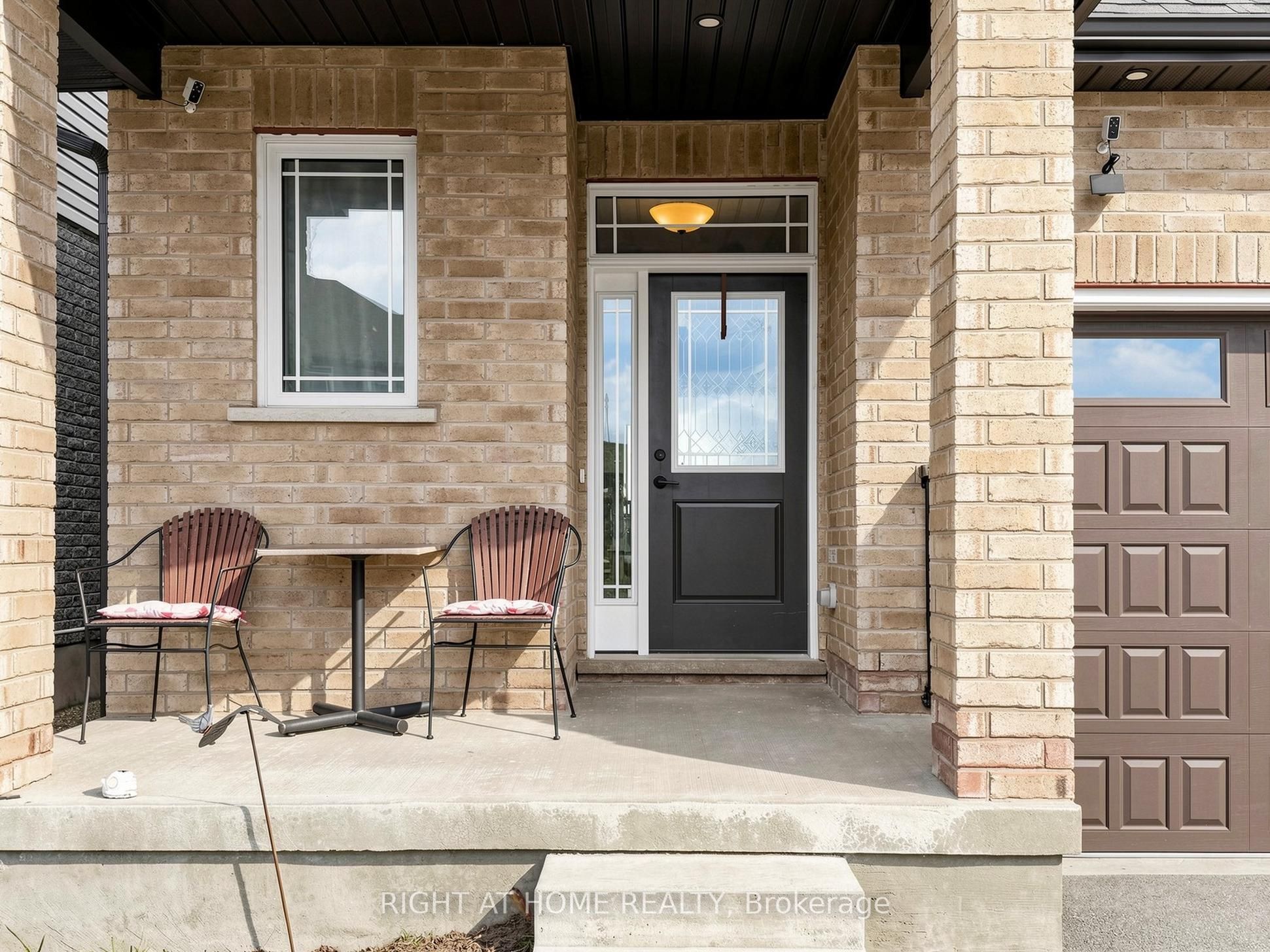 22 Sparrow Crescent, East Luther Grand Valley, ON L9W 0R7 photo 4