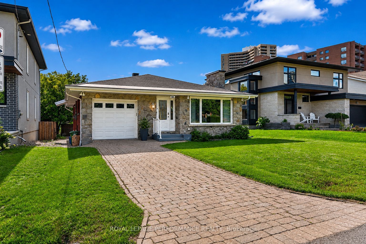 244 Richardson Avenue, Woodroffe, ON K2B 5G6 photo 2