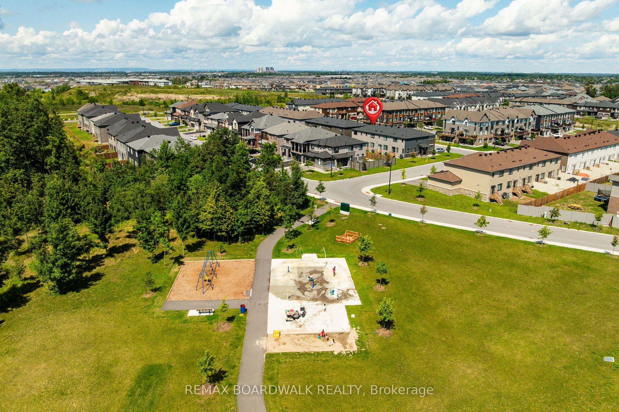 262 TULLAGHAN Heights, Barrhaven, ON K2J 7C2 photo 2