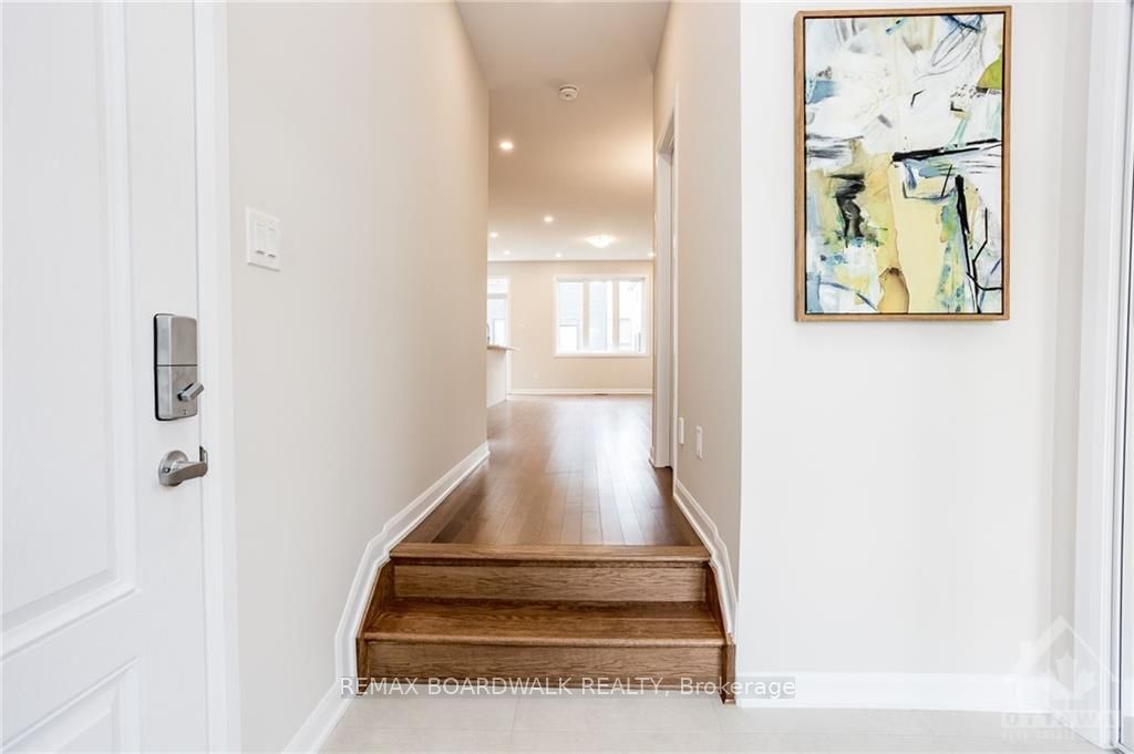 262 TULLAGHAN Heights, Barrhaven, ON K2J 7C2 photo 5