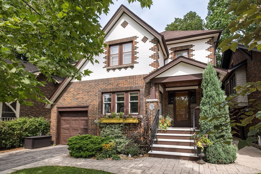 78 Paisley Avenue N, Hamilton, ON L8S 4G9