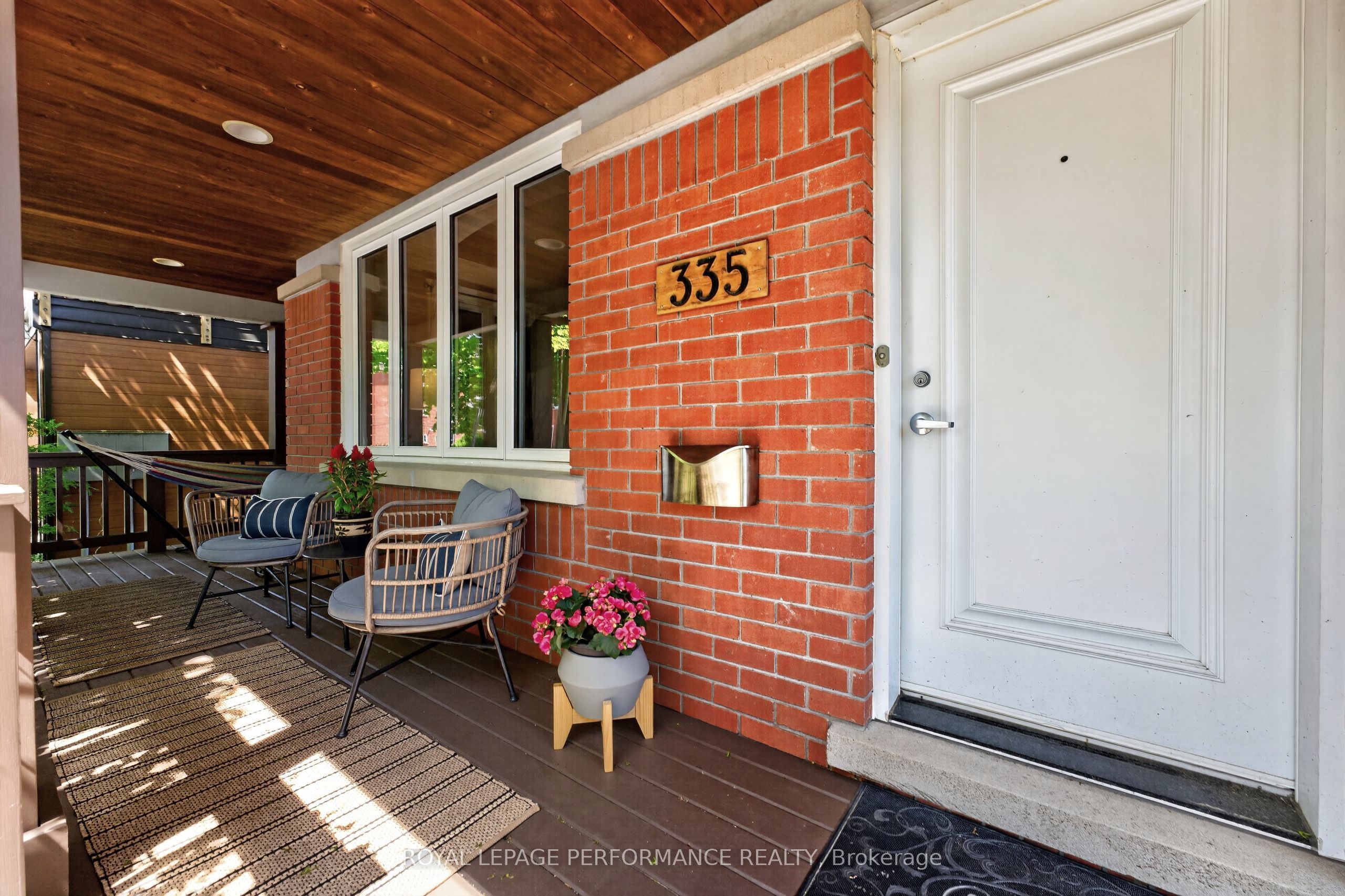 335 Osgoode Street, Lower Town - Sandy Hill, ON K1N 1H2 photo 5