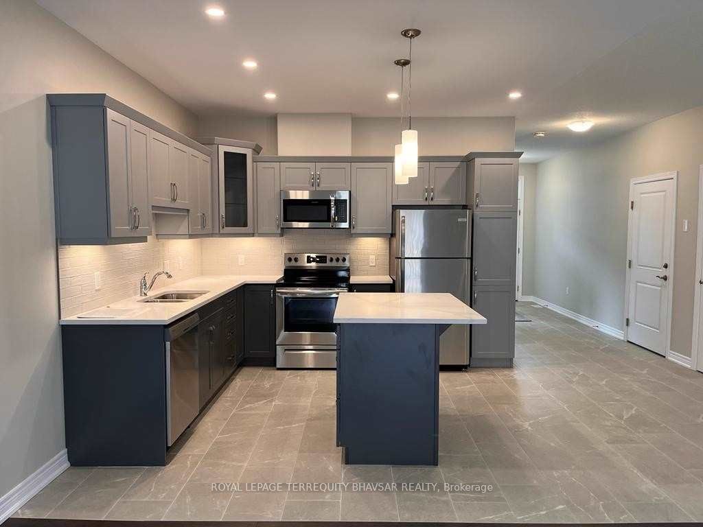 45 Dorchester Boulevard 32, St. Catharines, ON L2M 0C4 photo 3