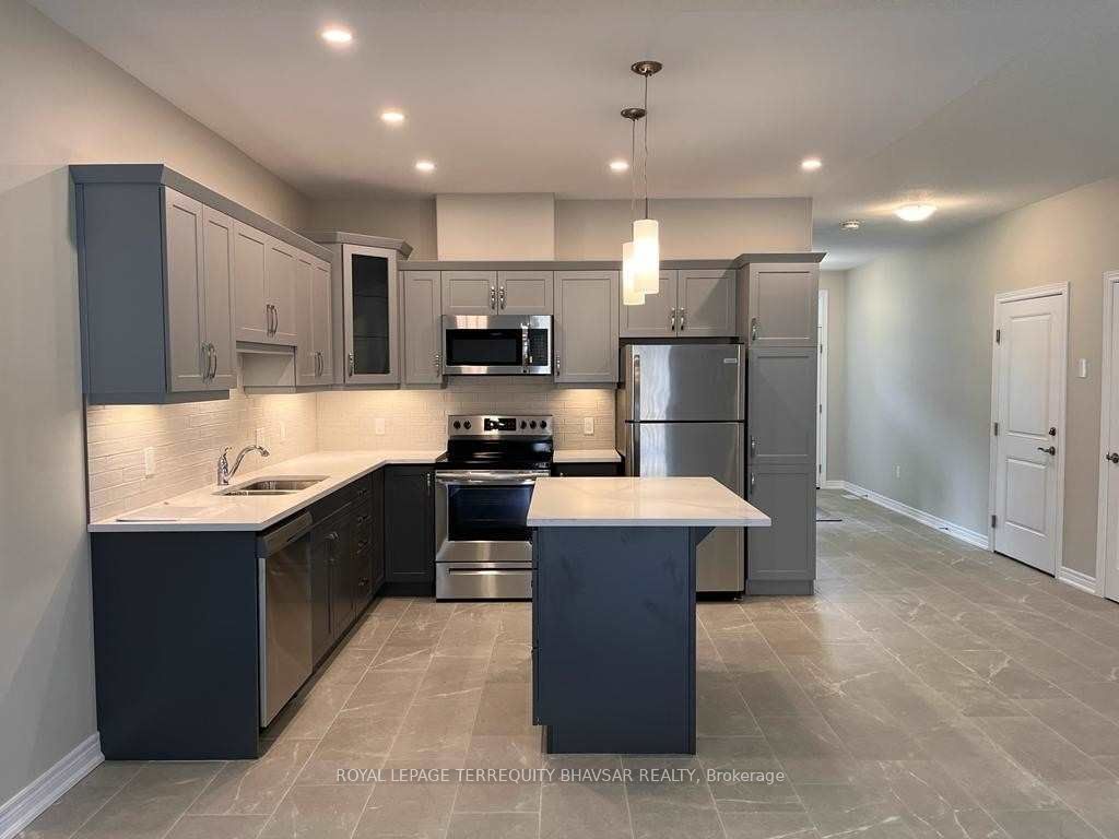 45 Dorchester Boulevard 32, St. Catharines, ON L2M 0C4 photo 4