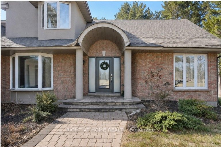 114 David Kennedy Drive, Constance Bay - Dunrobin - Kilmaurs - Woodlawn, ON K0A 1T0 photo 2