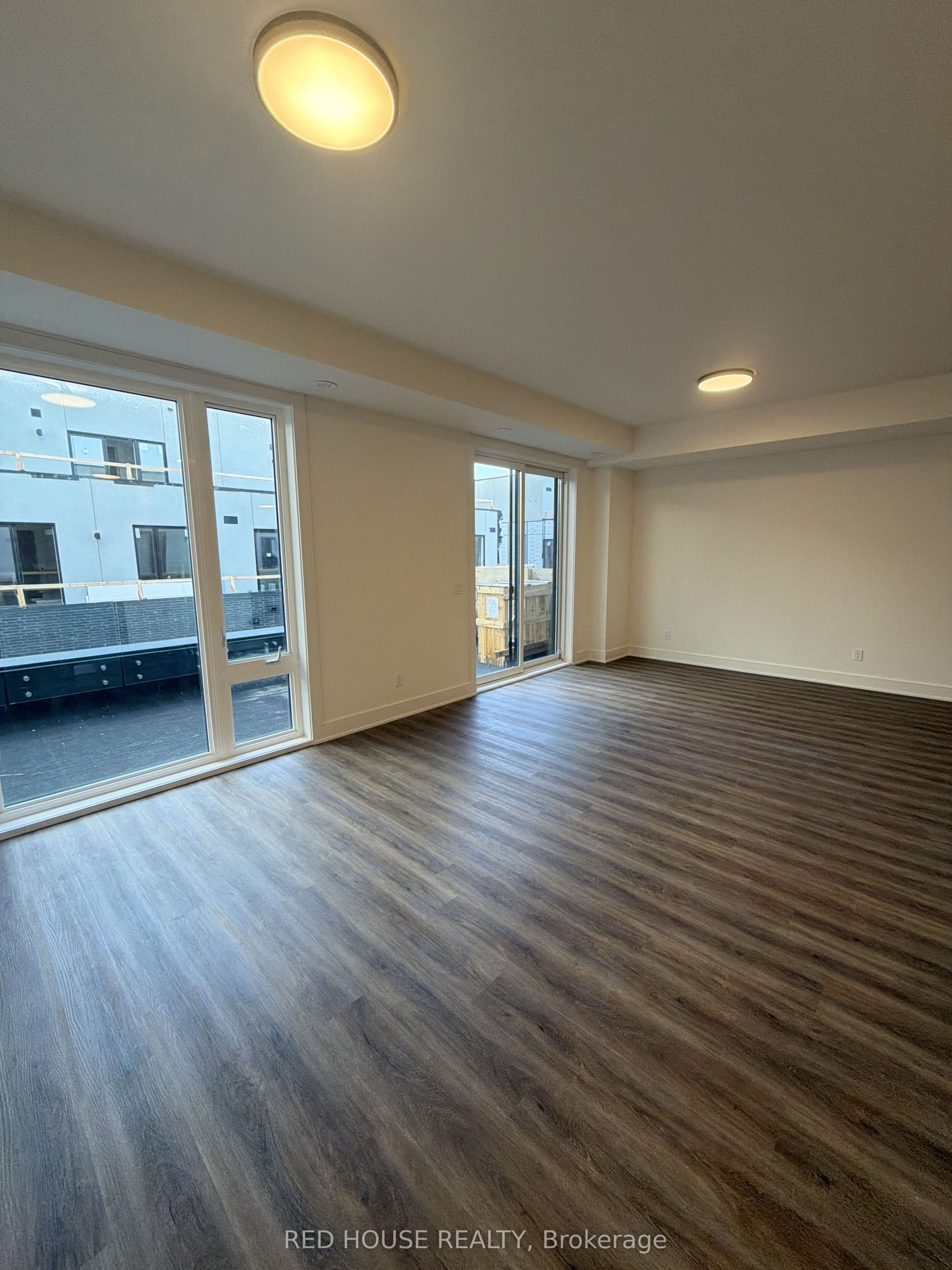 73 Everett Common, St. Catharines, ON L2P 0H1 photo 4