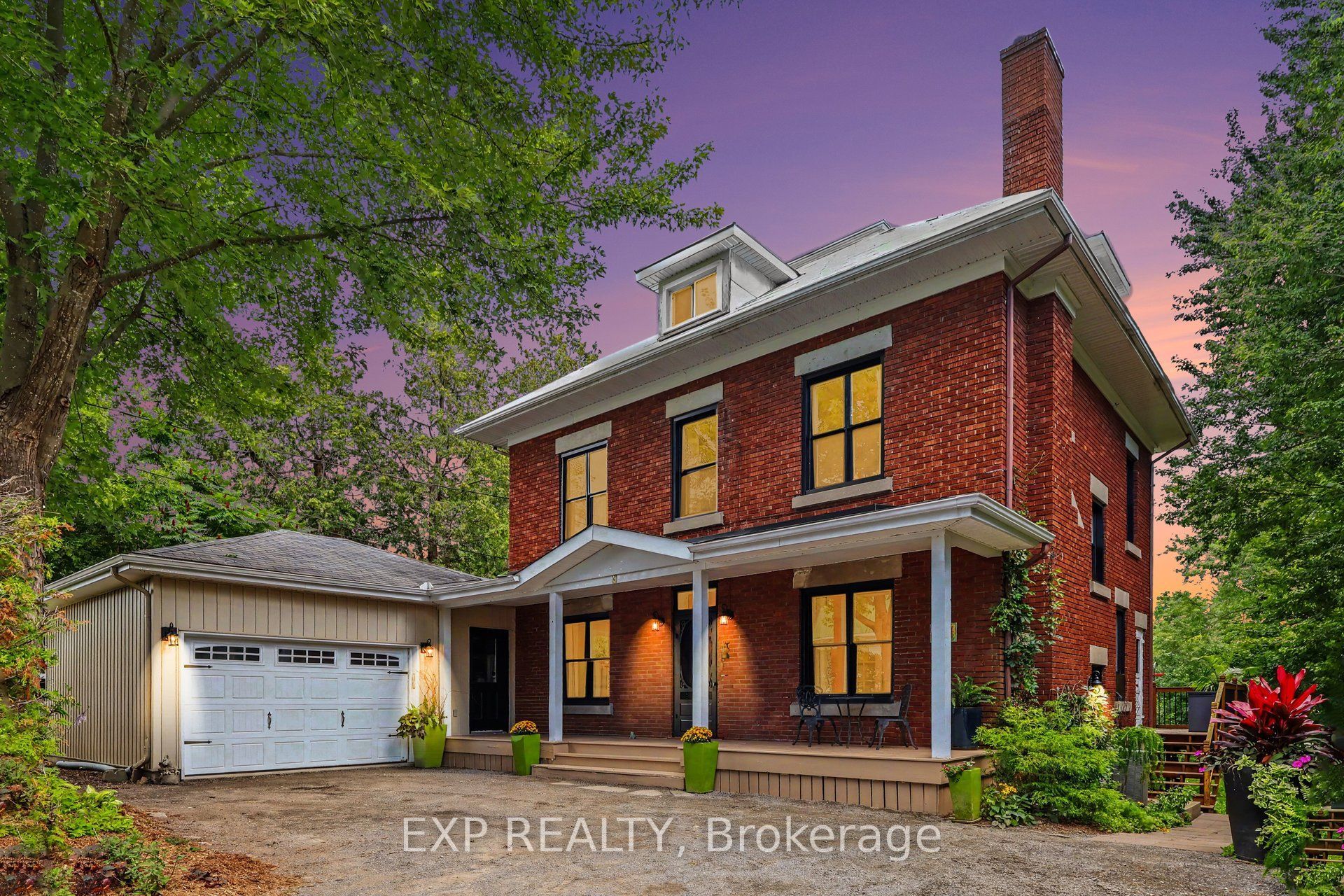 77 Mill Street, Russell, ON K4R 1E1