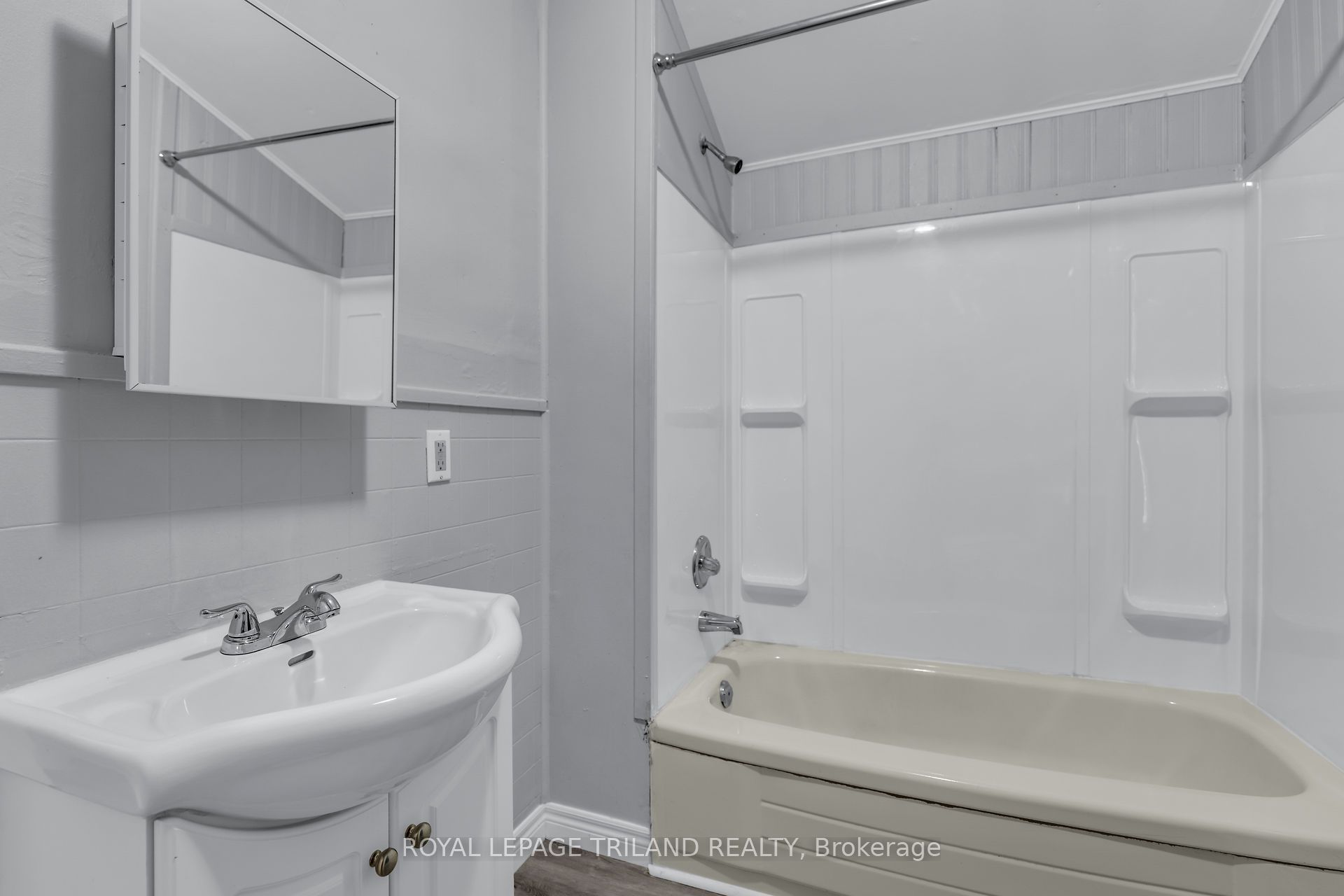 23 Lydia Street A, St. Thomas, ON N5R 3Z8 photo 5