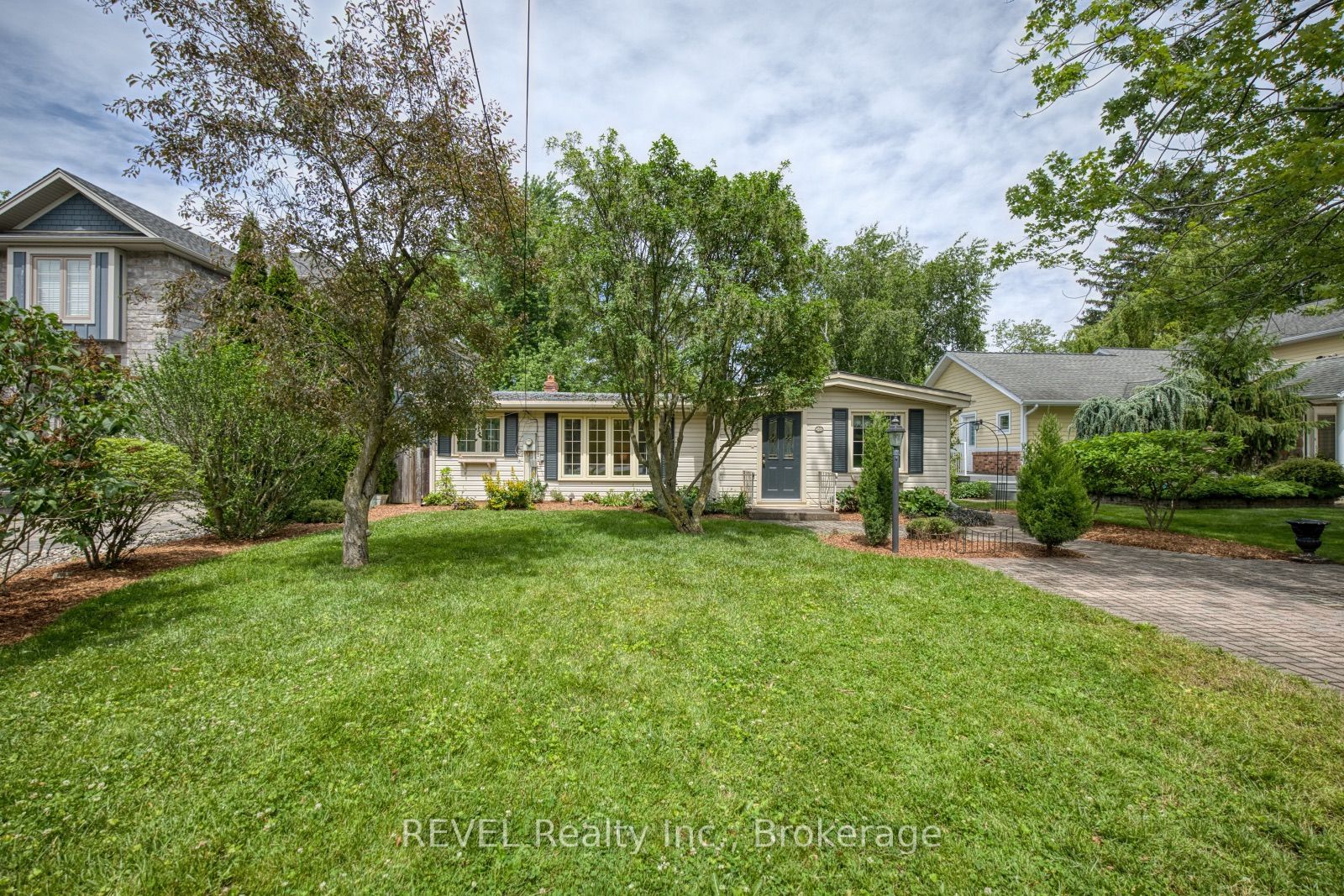 55 Delater Street, Niagara-on-the-Lake, ON L0S 1J0 photo 3
