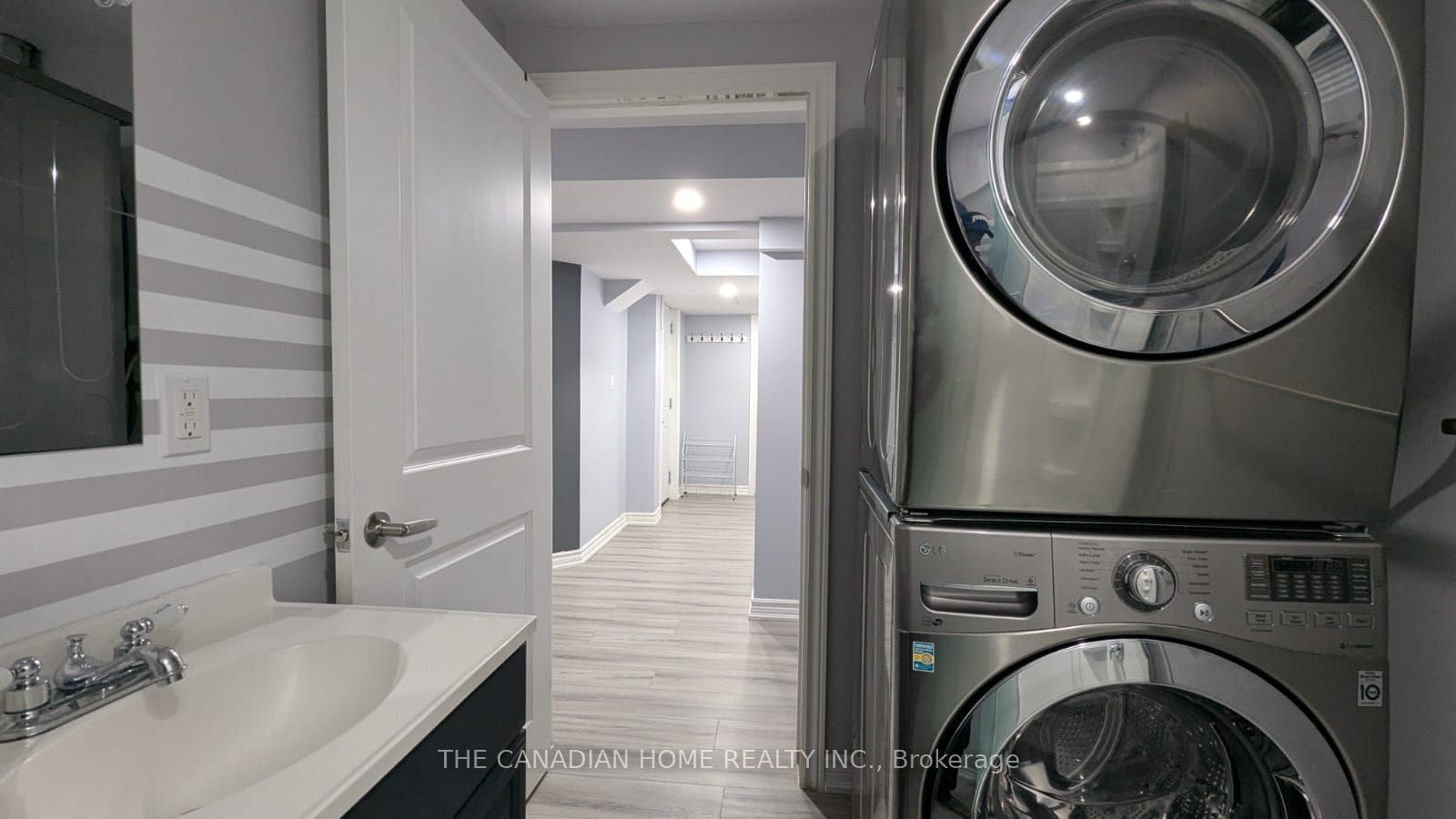 5622 Osprey Avenue Lower, Niagara Falls, ON L2H 0G2 photo 4