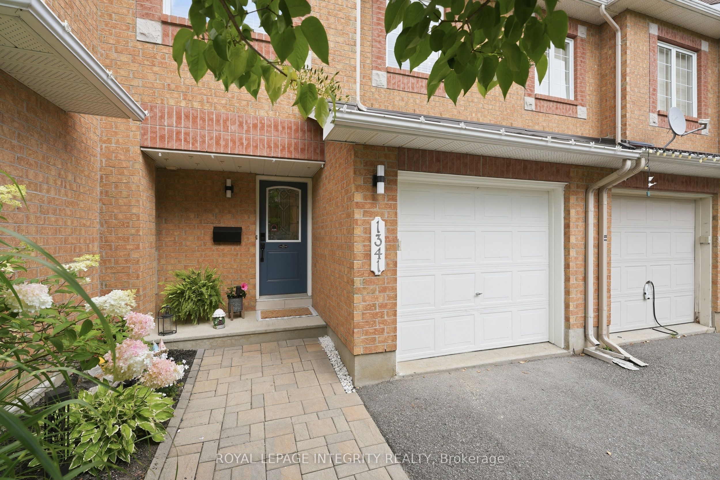 1341 Halton Terrace, Kanata, ON K2K 3J2 photo 3