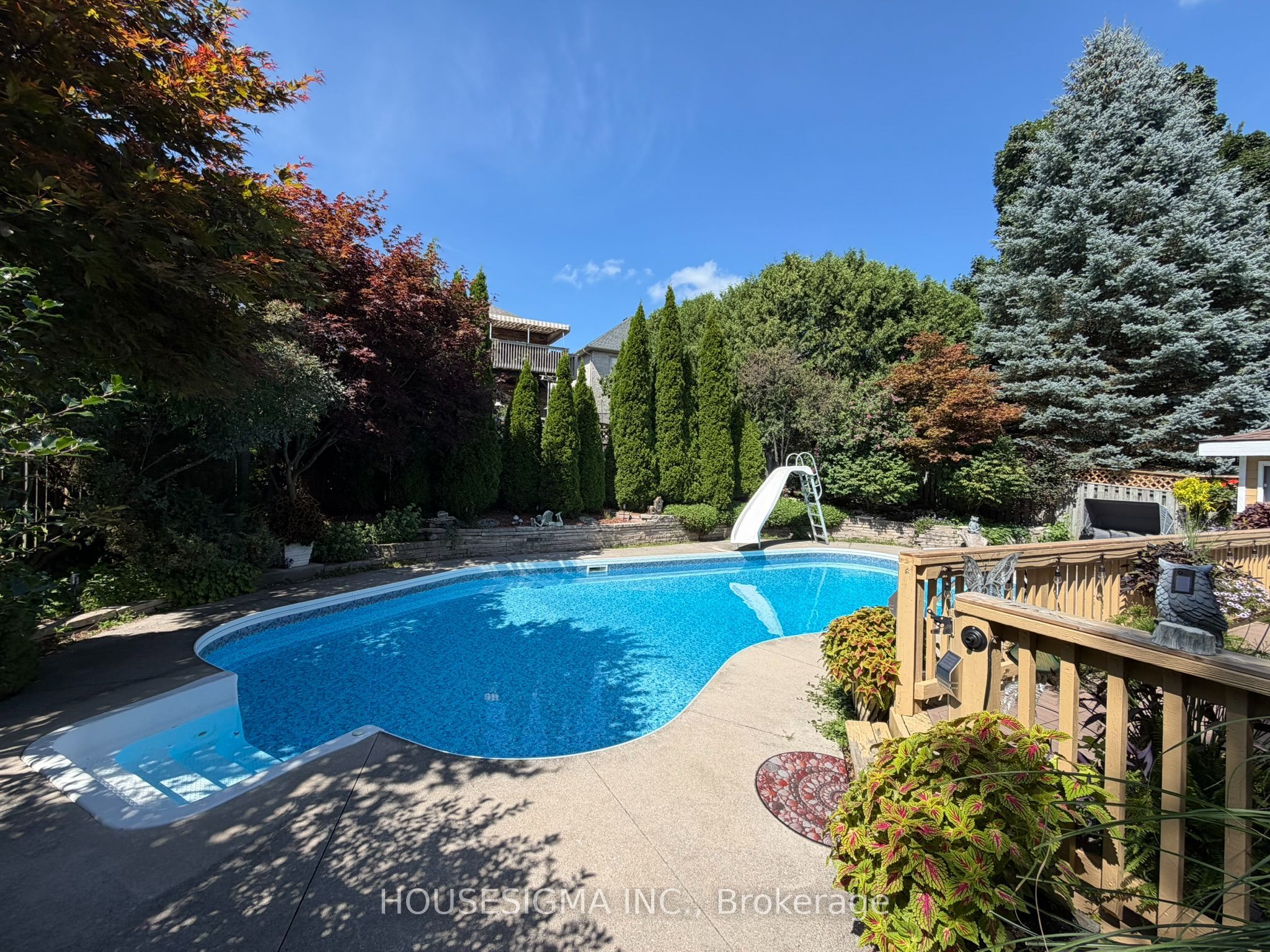 18 Jennifer Gardens, London North, ON N5X 3K8 photo 3