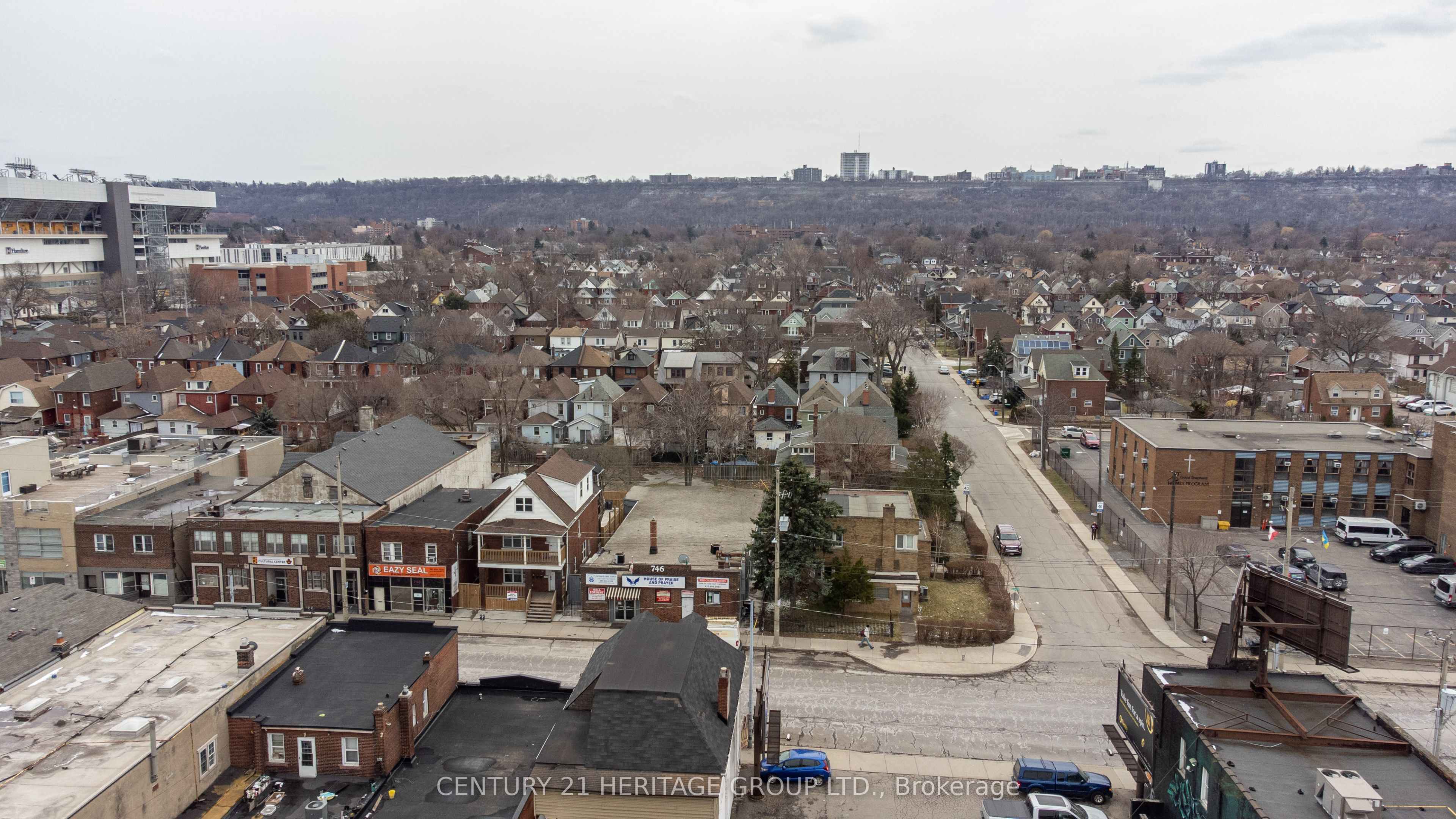 116-120 Barnesdale Avenue N, Hamilton, ON L8L 6L7 photo 5