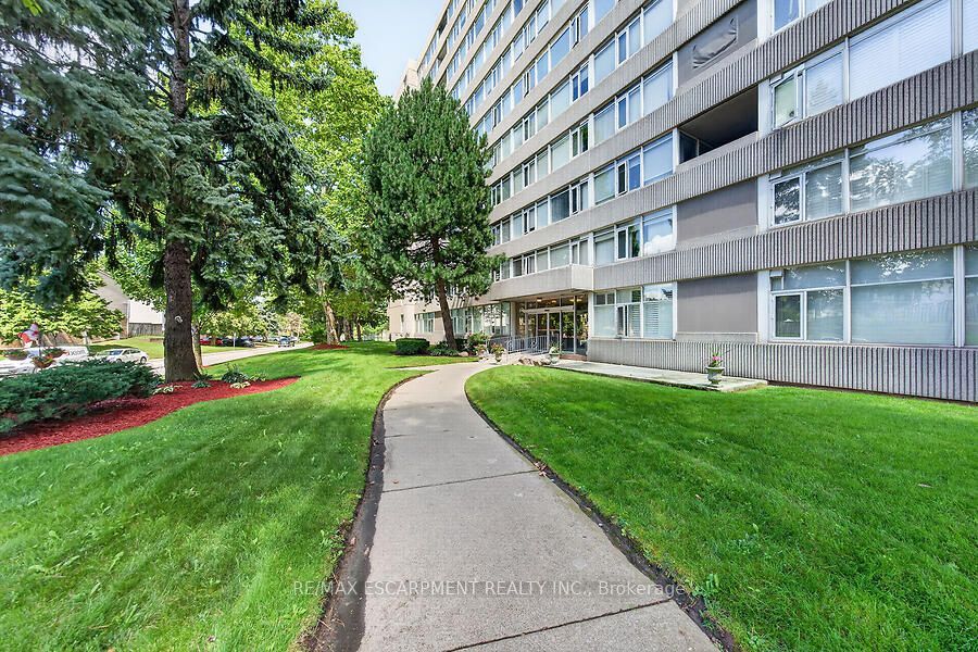 30 Harrisford Street 908, Hamilton, ON L8K 6N1 photo 2