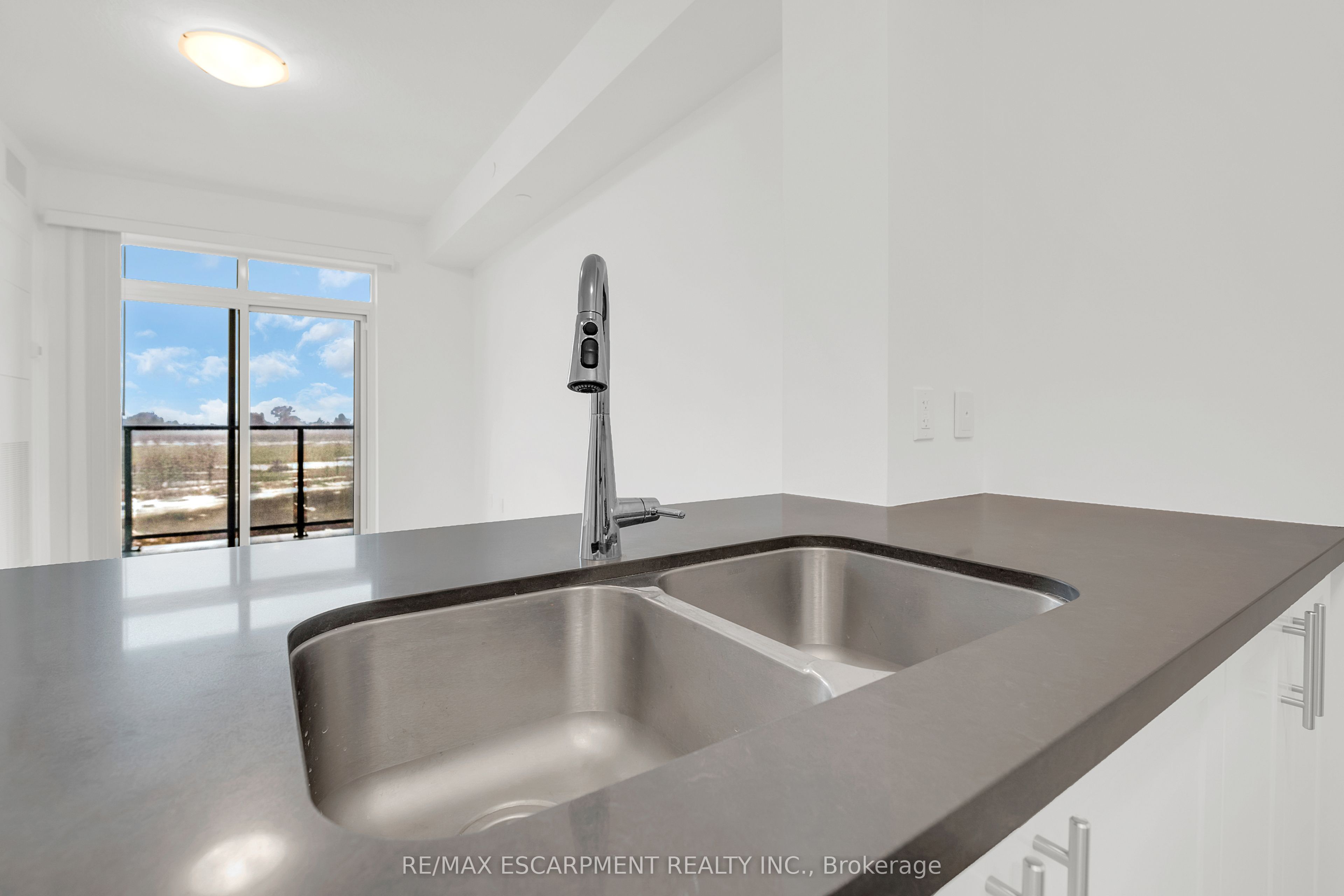 5055 Greenlane Road 441, Lincoln, ON L0R 1B3 photo 5