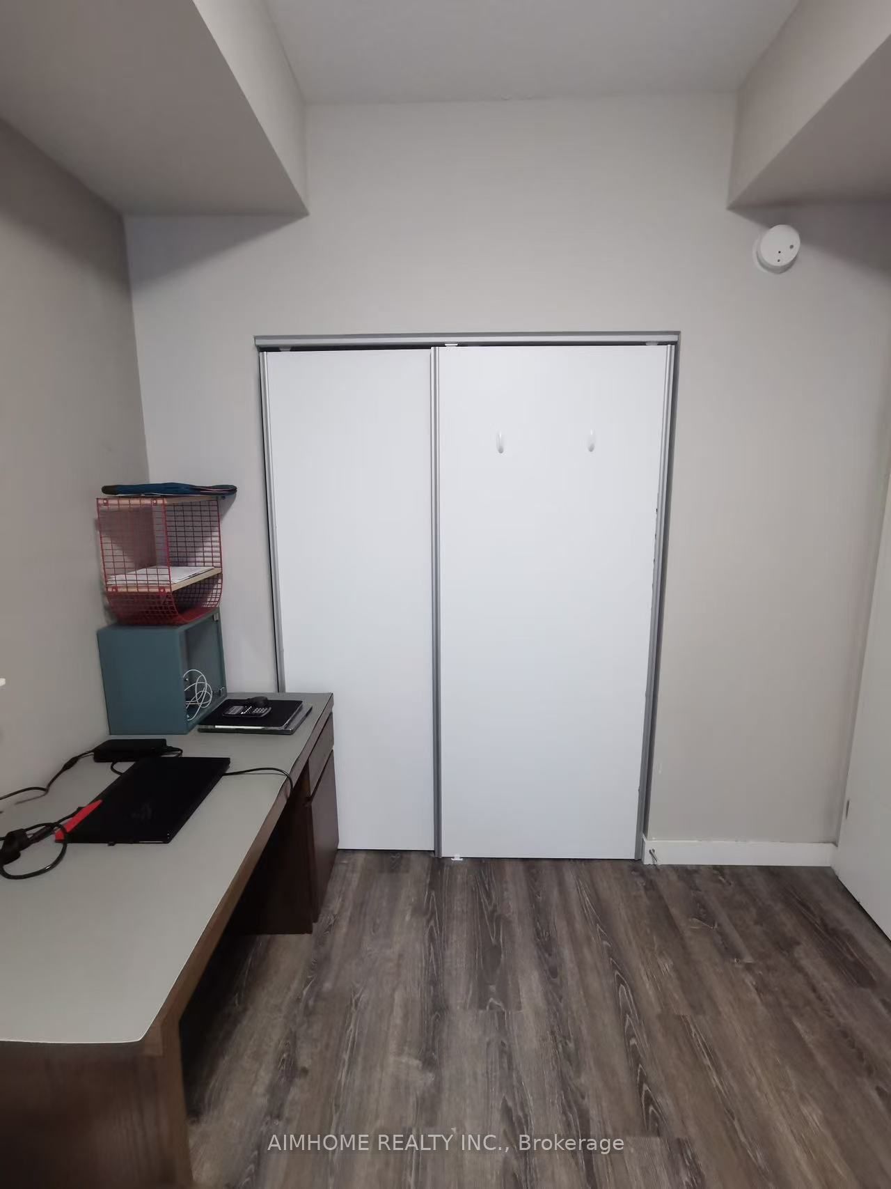 280 Lester Street E 614, Waterloo, ON N2L 3W6 photo 5