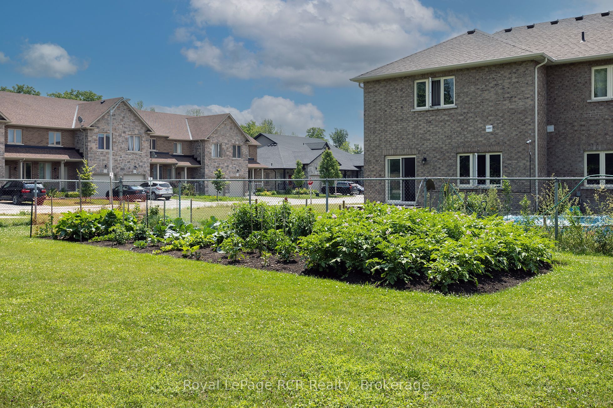 118 Preston Street Unit 102, Wellington North, ON N0G 1A0 photo 4