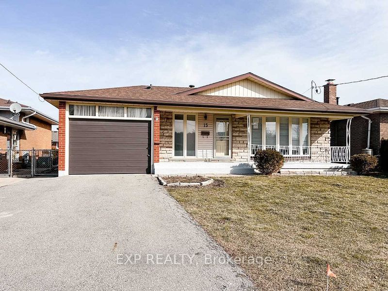 15 Calvert Avenue, Hamilton, ON L8G 2K5