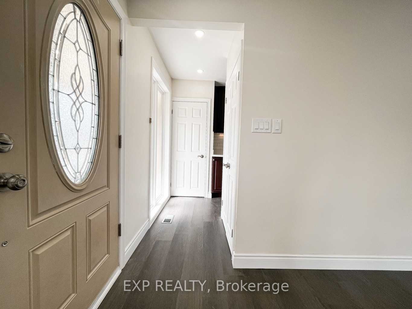 15 Calvert Avenue, Hamilton, ON L8G 2K5 photo 2