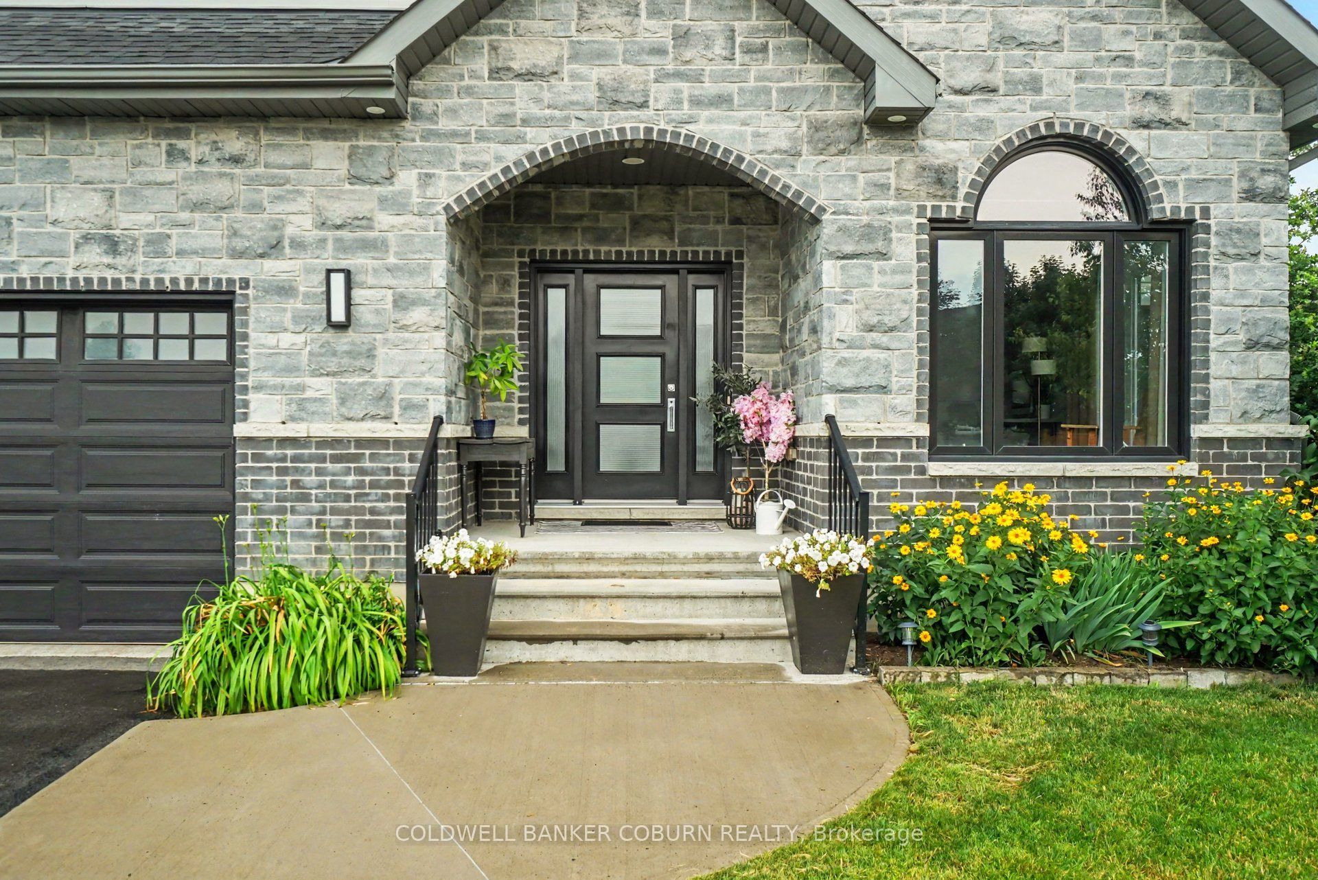 88 Tabitha Crescent, North Dundas, ON K0C 1H0 photo 2