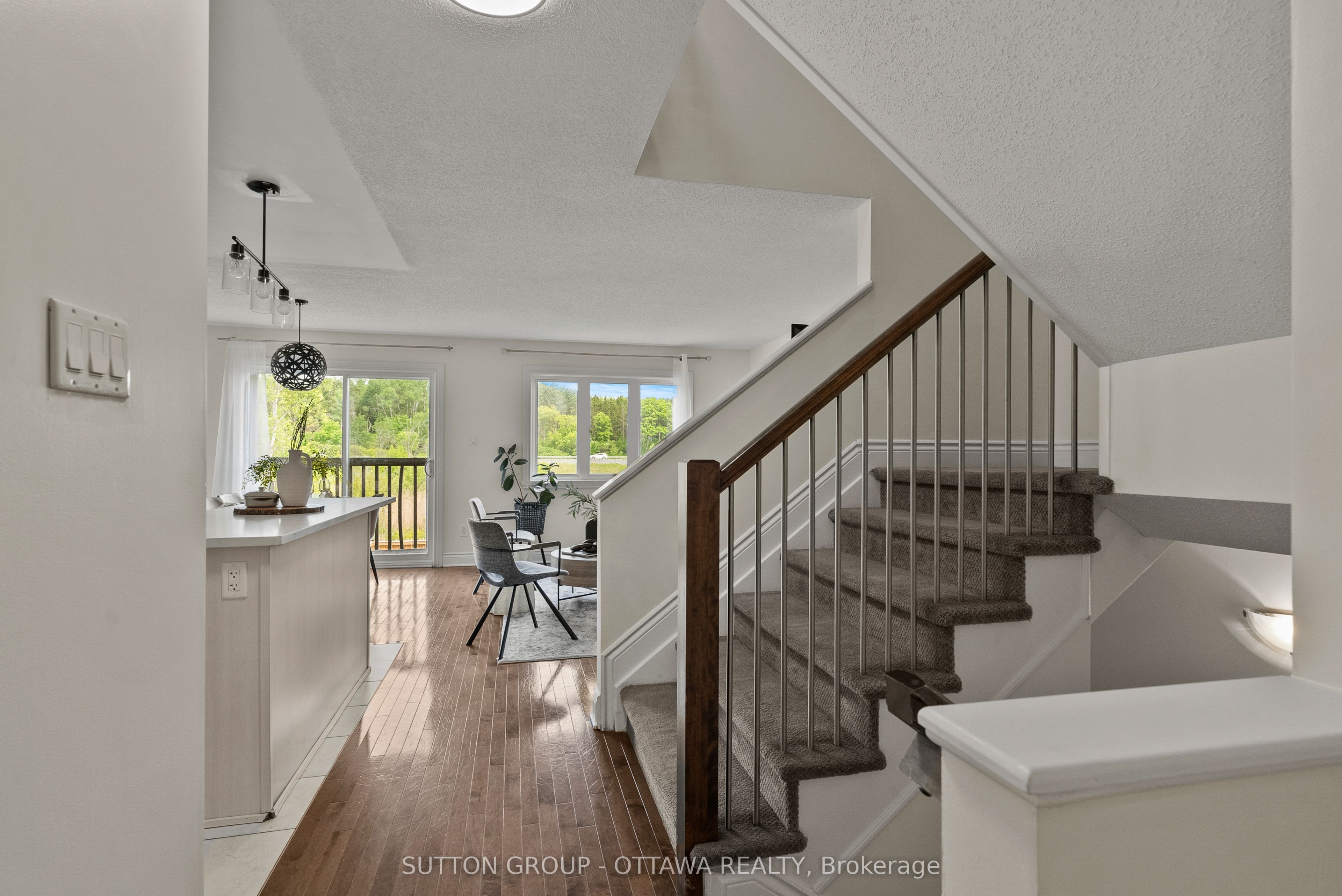 84 NATHALIE Street, Clarence-Rockland, ON K4K 0J3 photo 4
