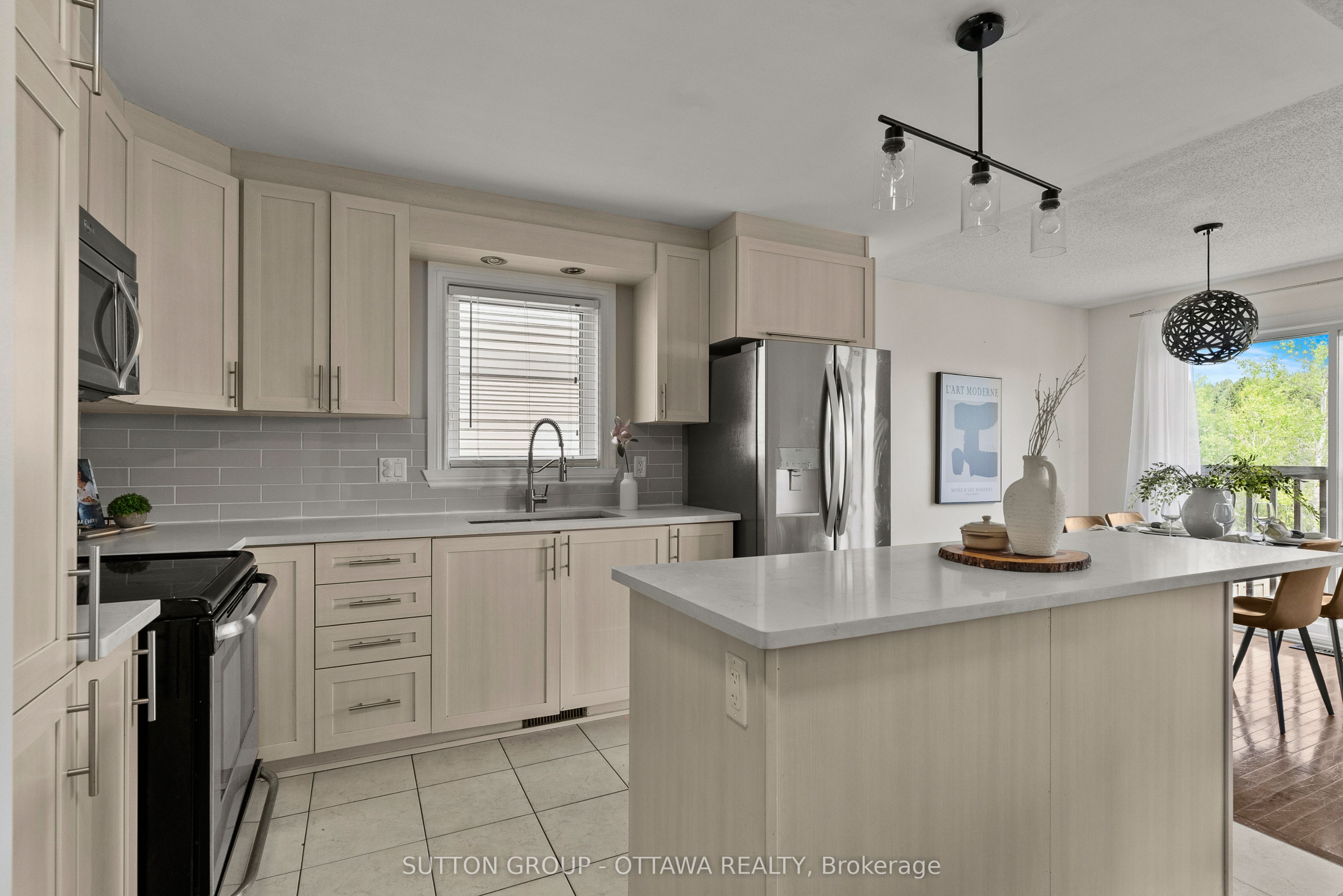 84 NATHALIE Street, Clarence-Rockland, ON K4K 0J3 photo 5