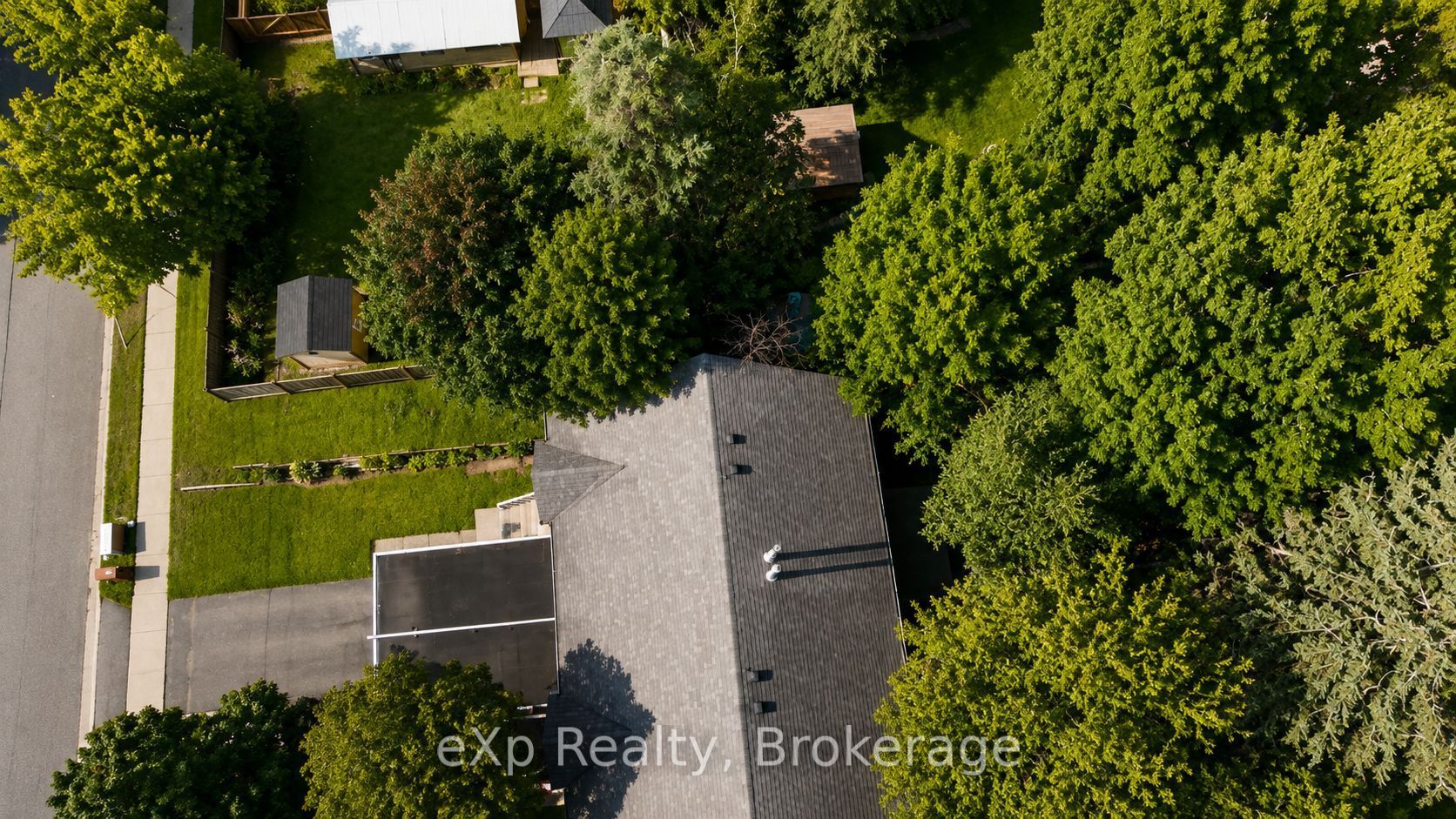 560 John Street S, Gravenhurst, ON P1P 1J9 photo 4
