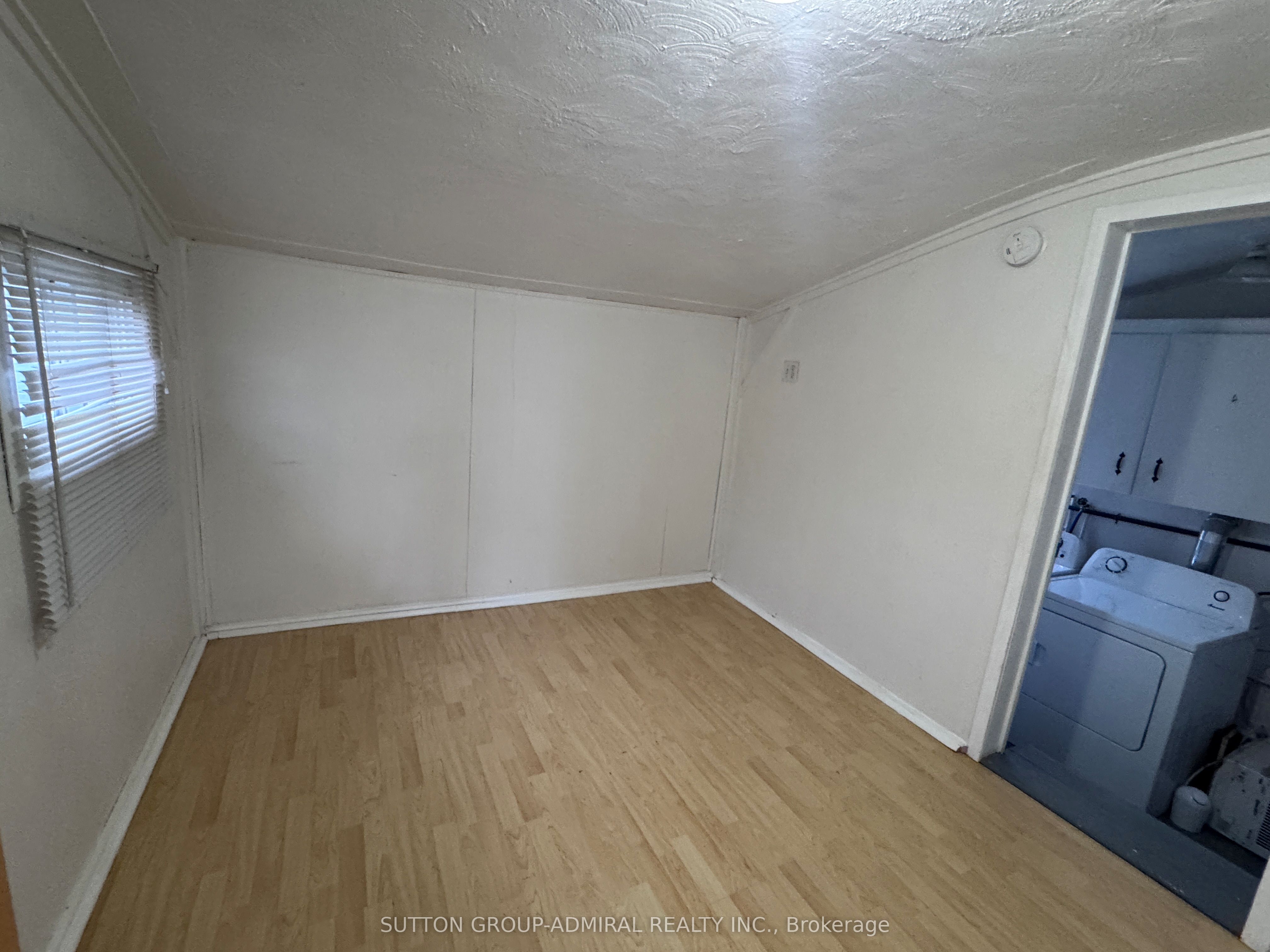 305 Crowland Avenue, Welland, ON L3B 1X5 photo 5