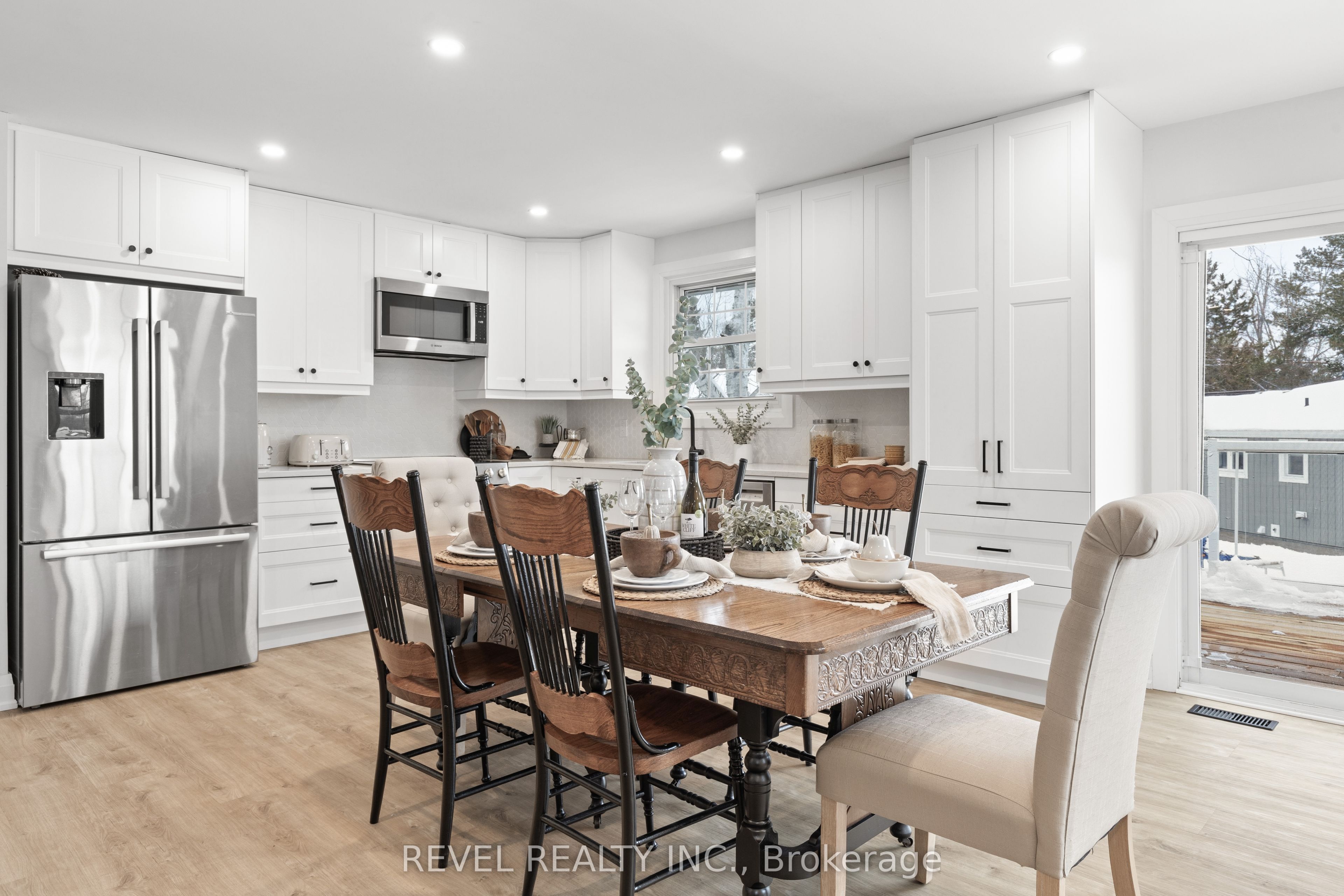 13 Pirates Glen Drive, Trent Lakes, ON K0M 1A0 photo 5