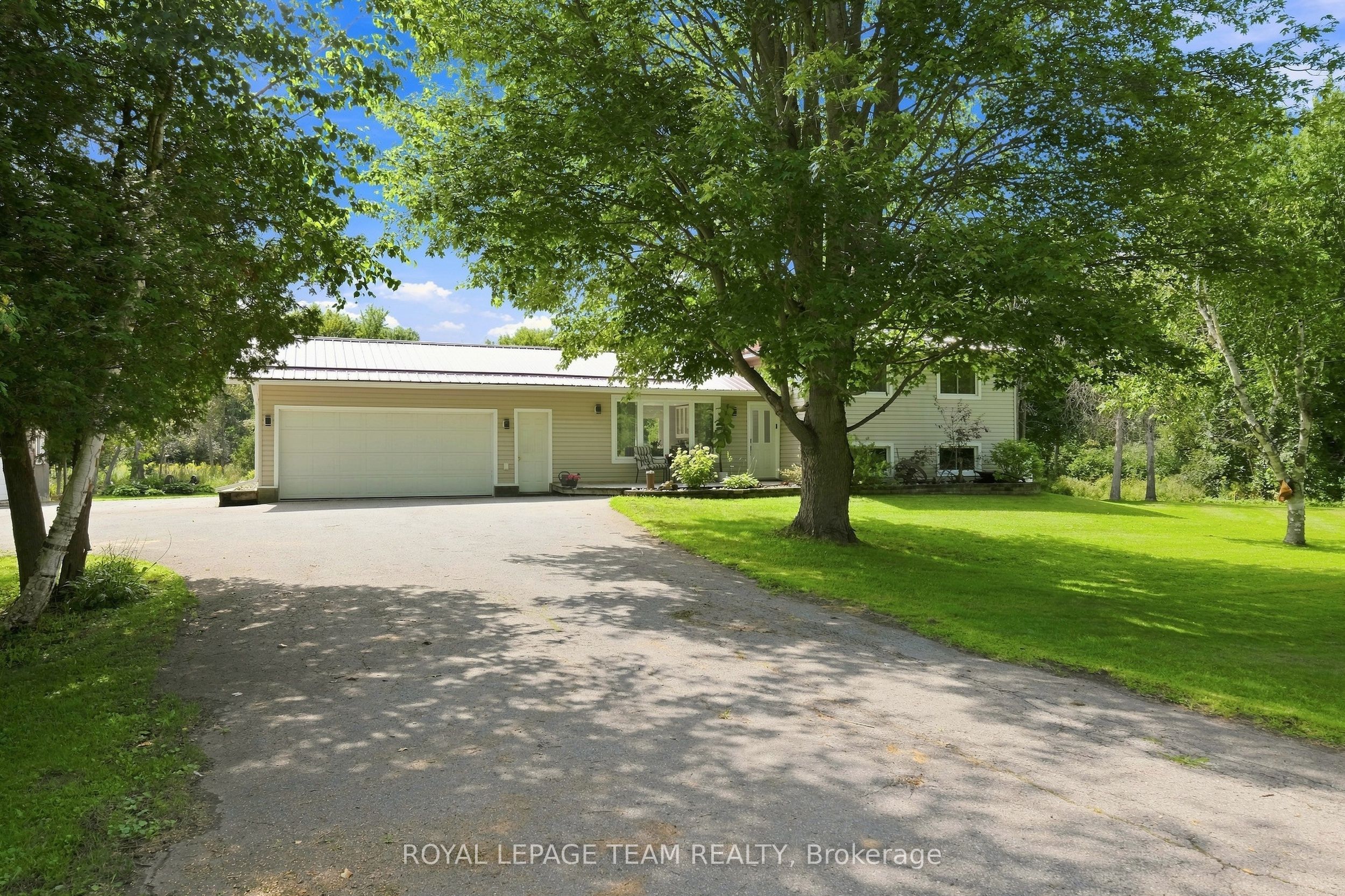 980 County Rd 44, North Grenville, ON K0G 1T0 photo 2