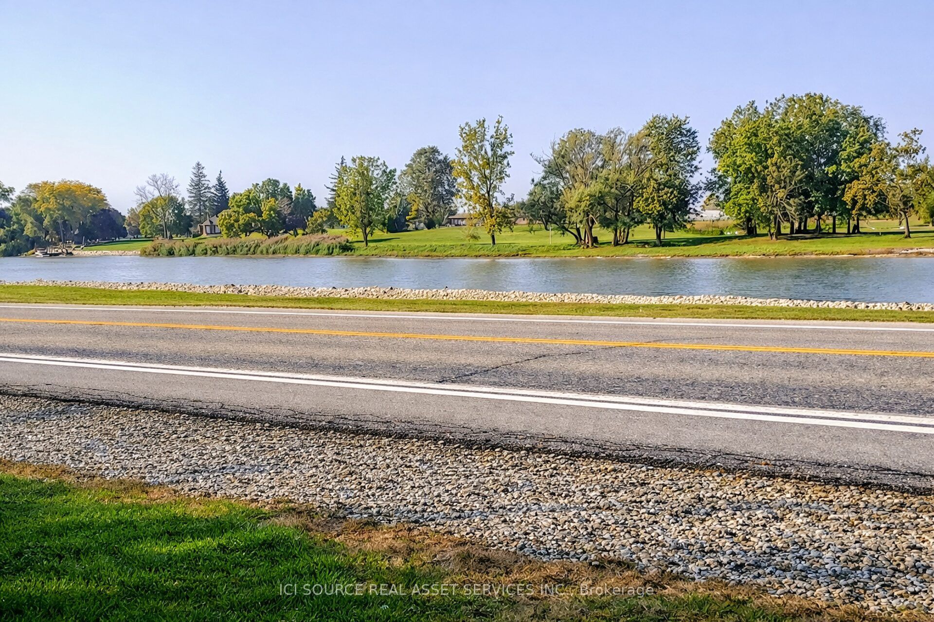 6774 Riverview Line, Chatham-Kent, ON N7M 5T1 photo 5